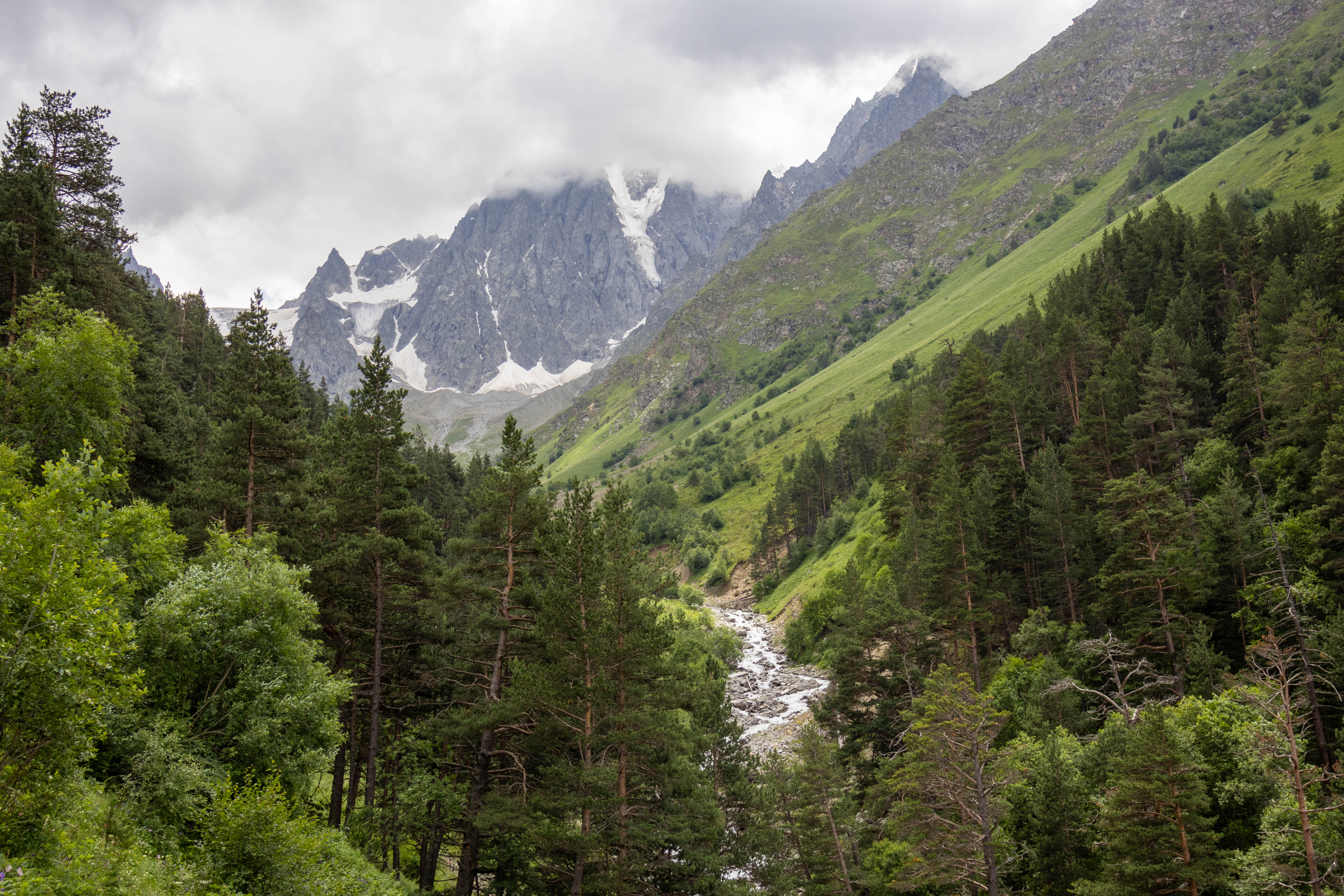 Приэльбрусье - царство горных панорам (20/37)