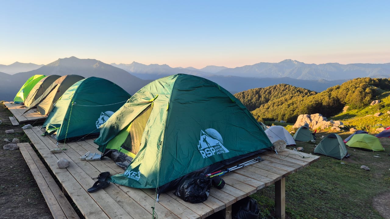 Переход приют Фишт - перевал Черкесский