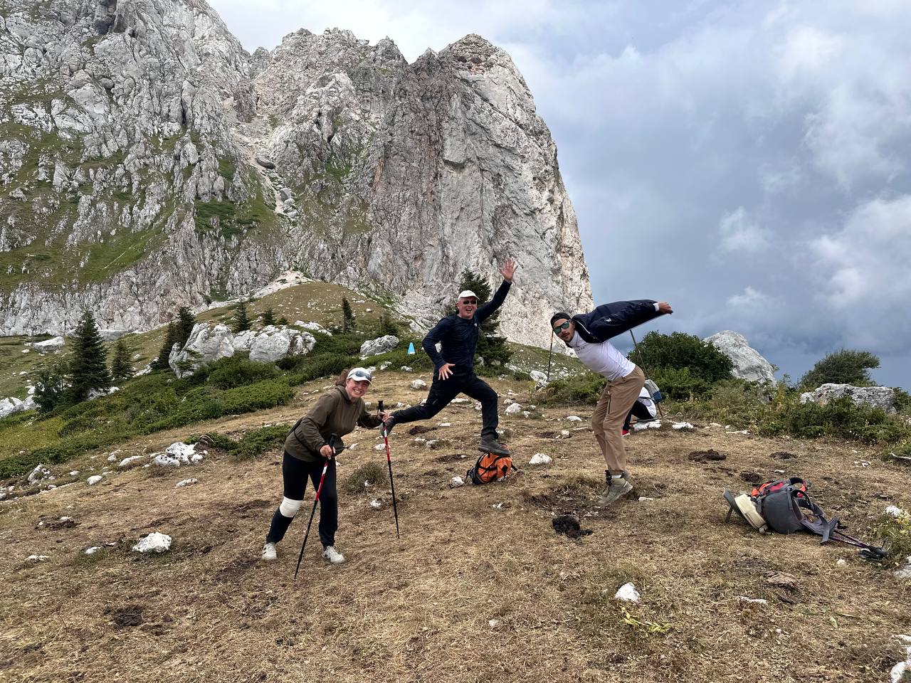 Переход приют Фишт - перевал Черкесский