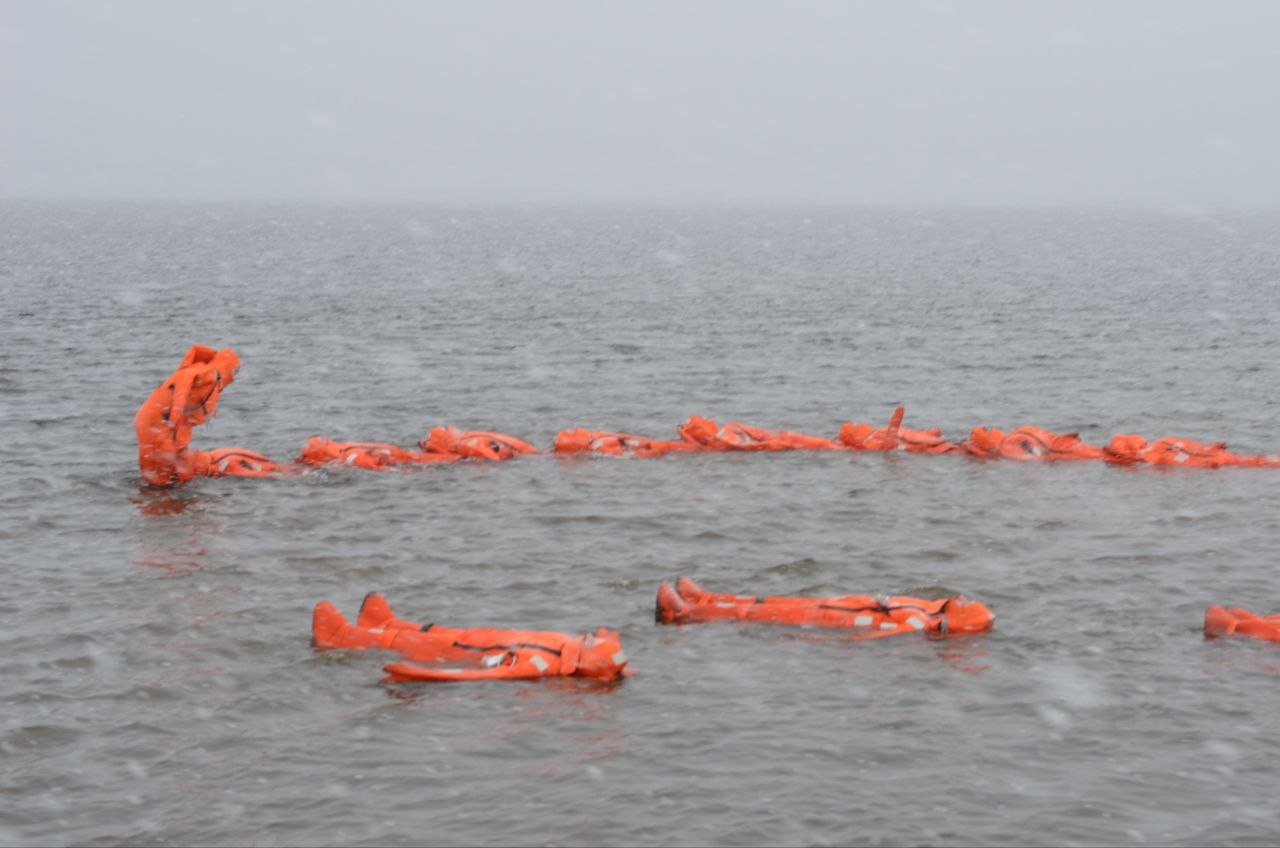 Айс-Флоатинг - купание в Мурманске (14/16)