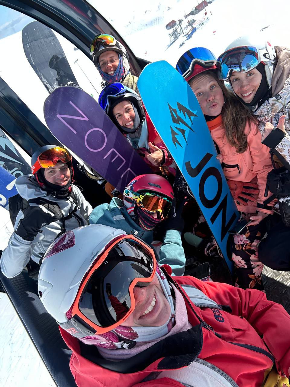 Увлекательное закрытие сезона в Кировске, Горы & Йога-Растяжка