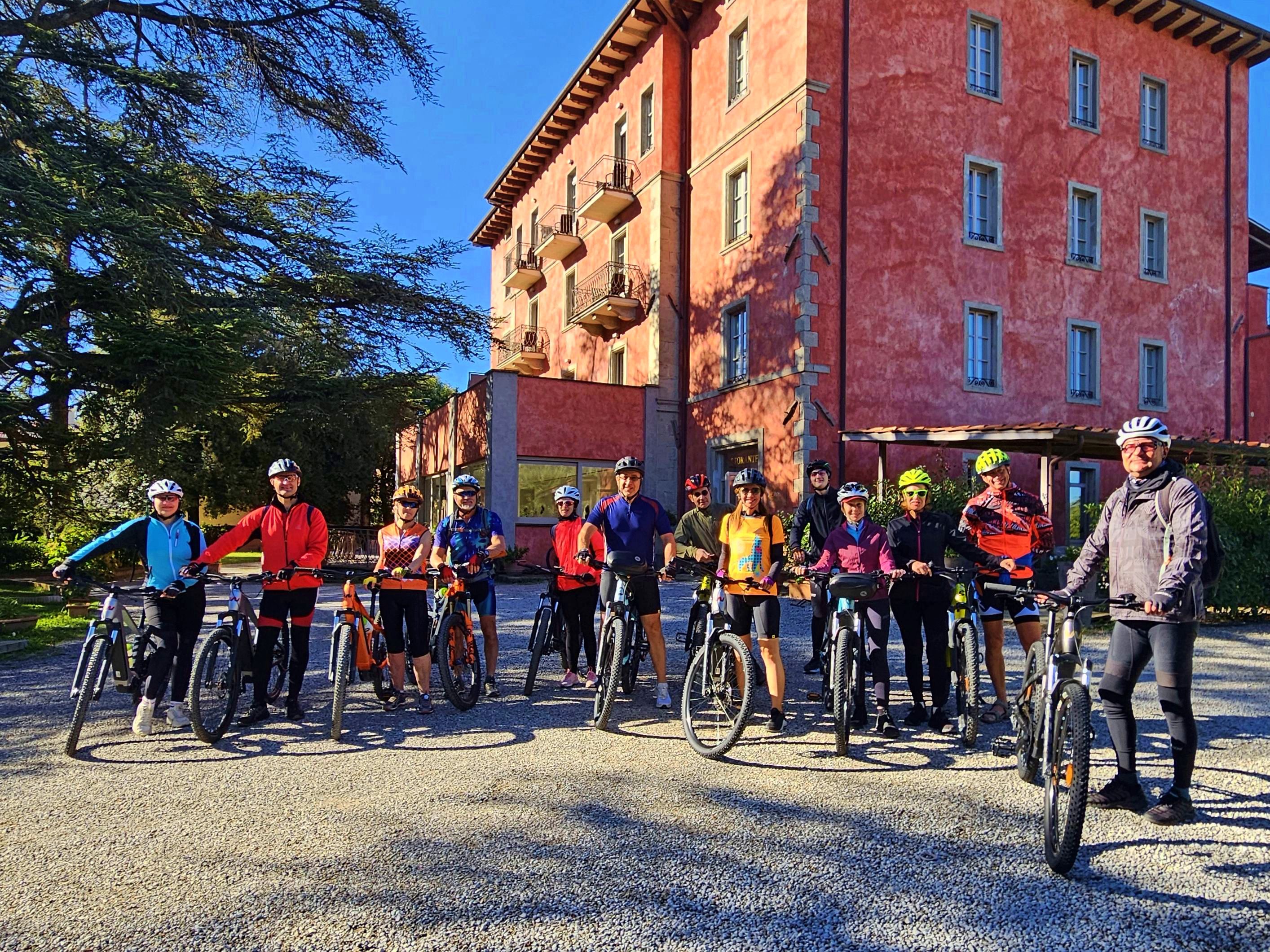 Групповой велотур Toscana Deluxe - Премиальный отдых в Италии (39/131)