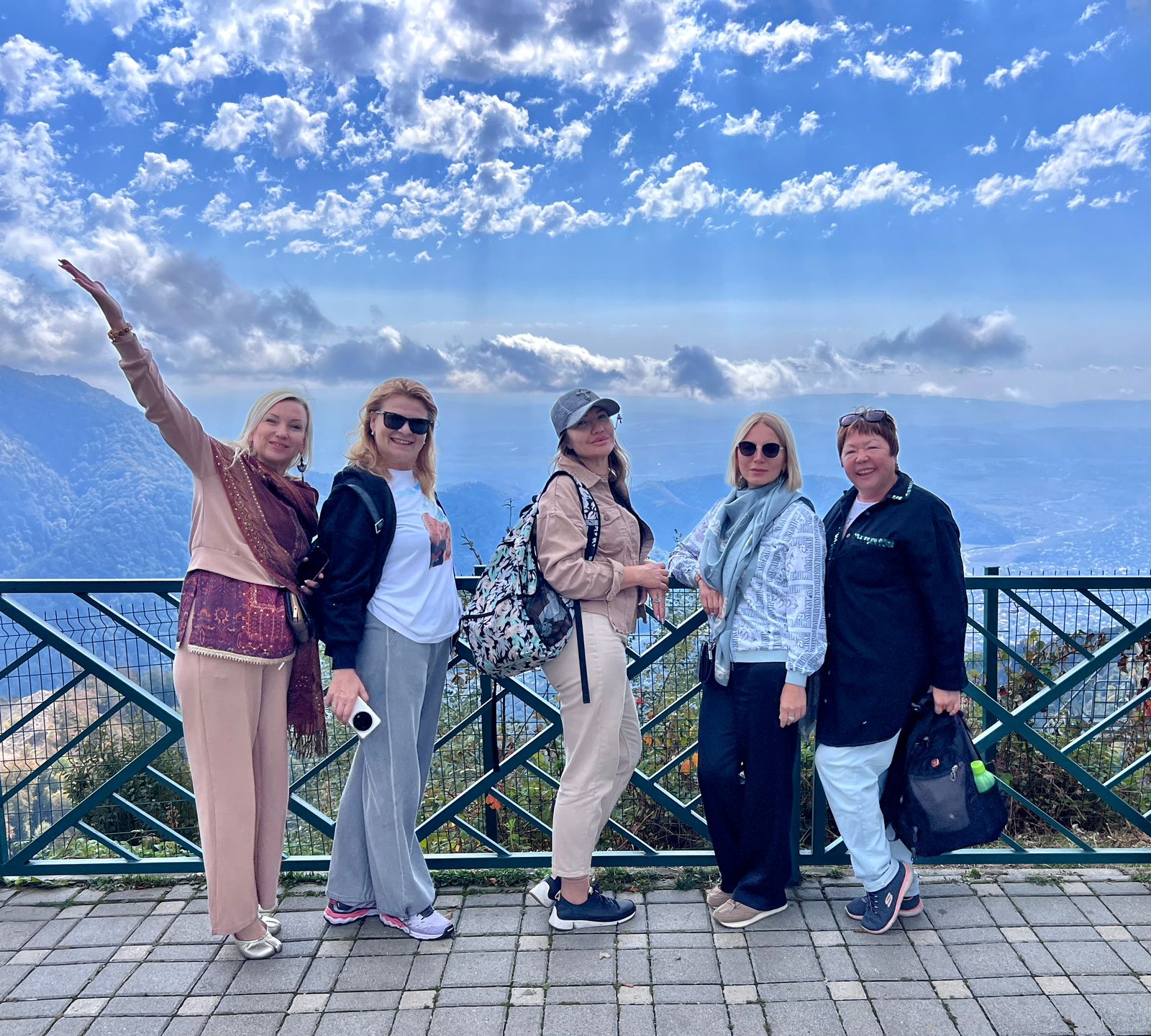 Увидеть весь Азербайджан за 8 дней (132/201)