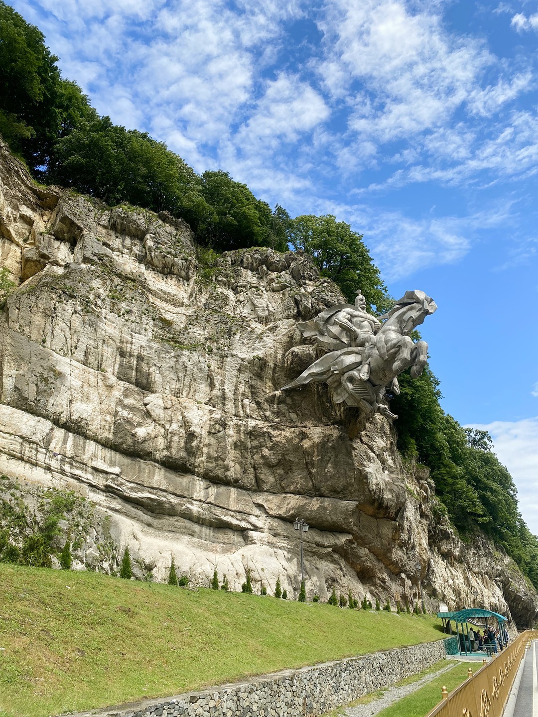 Северная Осетия. На джипах, отель в горах, сауна и бассейн, мини группа (2/32)