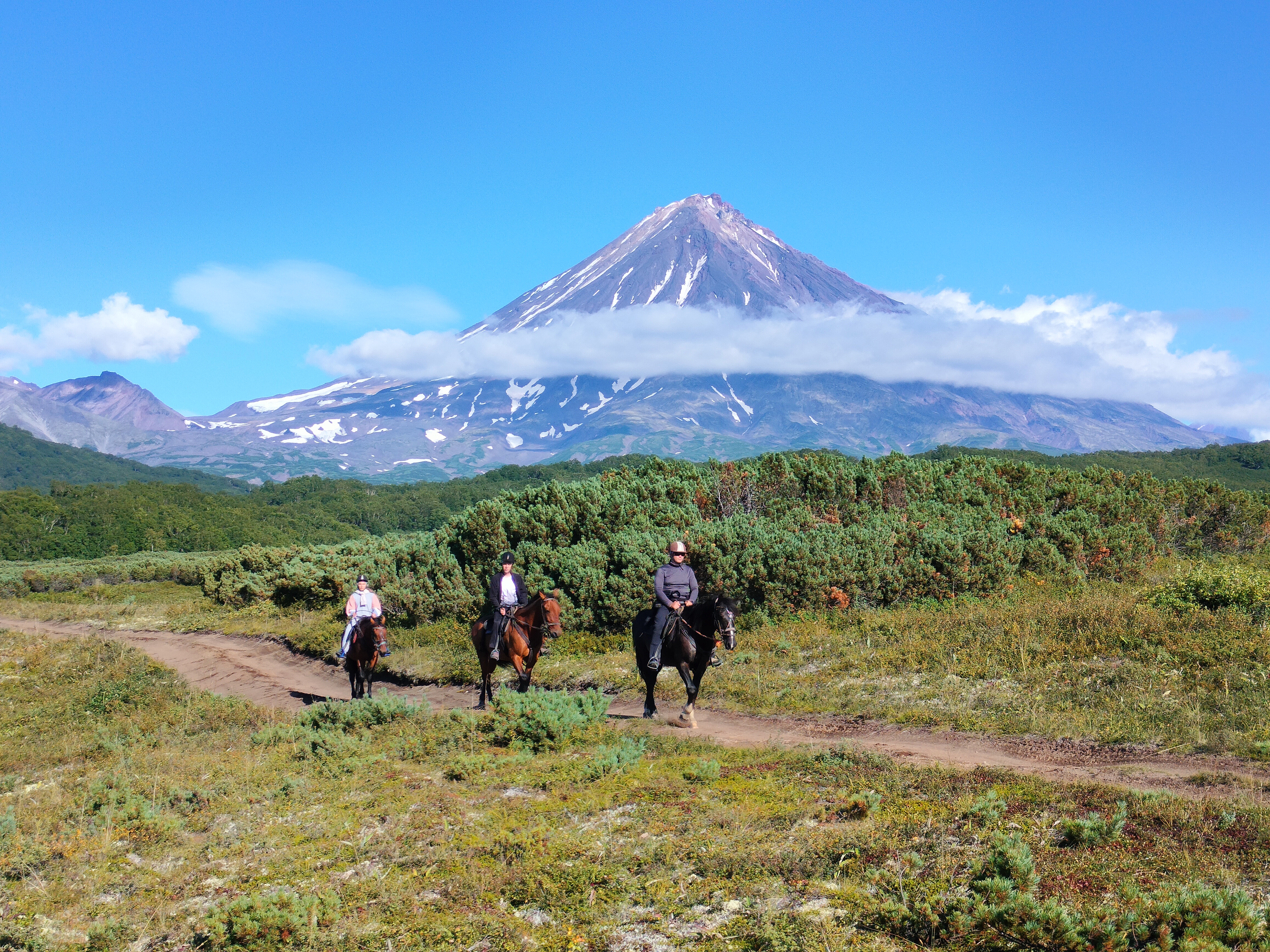Конный тур к реке Дремучая: Следы последнего извержения Корякского вулкана (9/17)