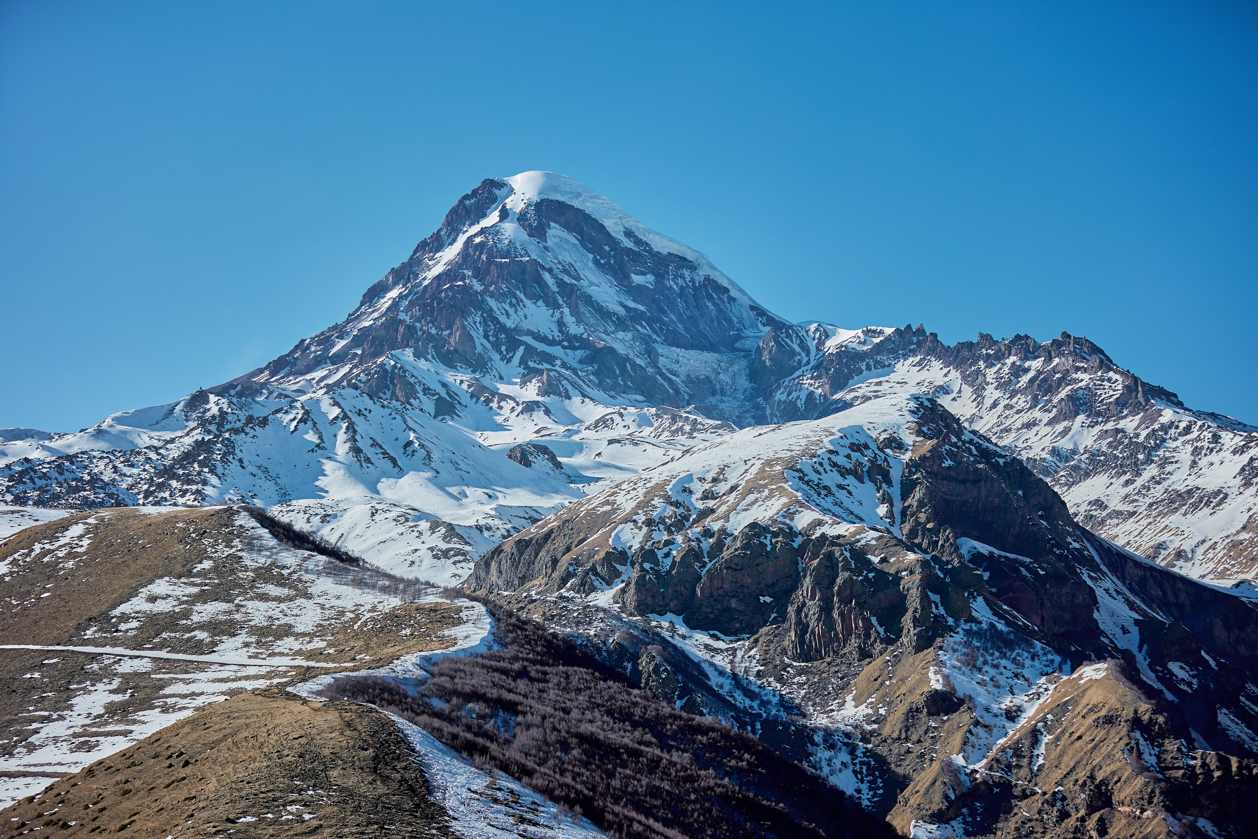 Груповои тур в Казбеги