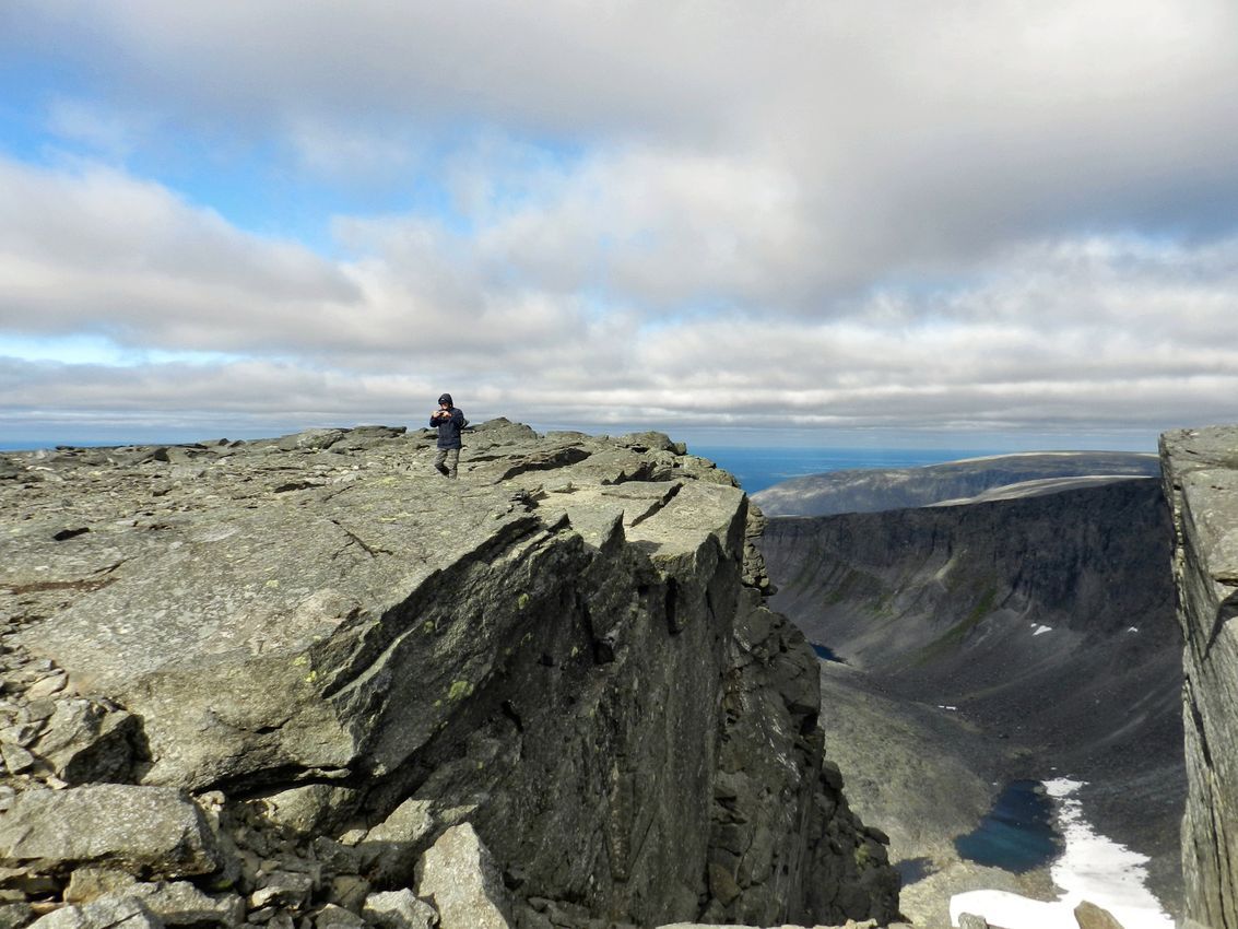 Ловозерские тундры: джип-тур к горе Аллуайв через Перевал Геологов (13/17)