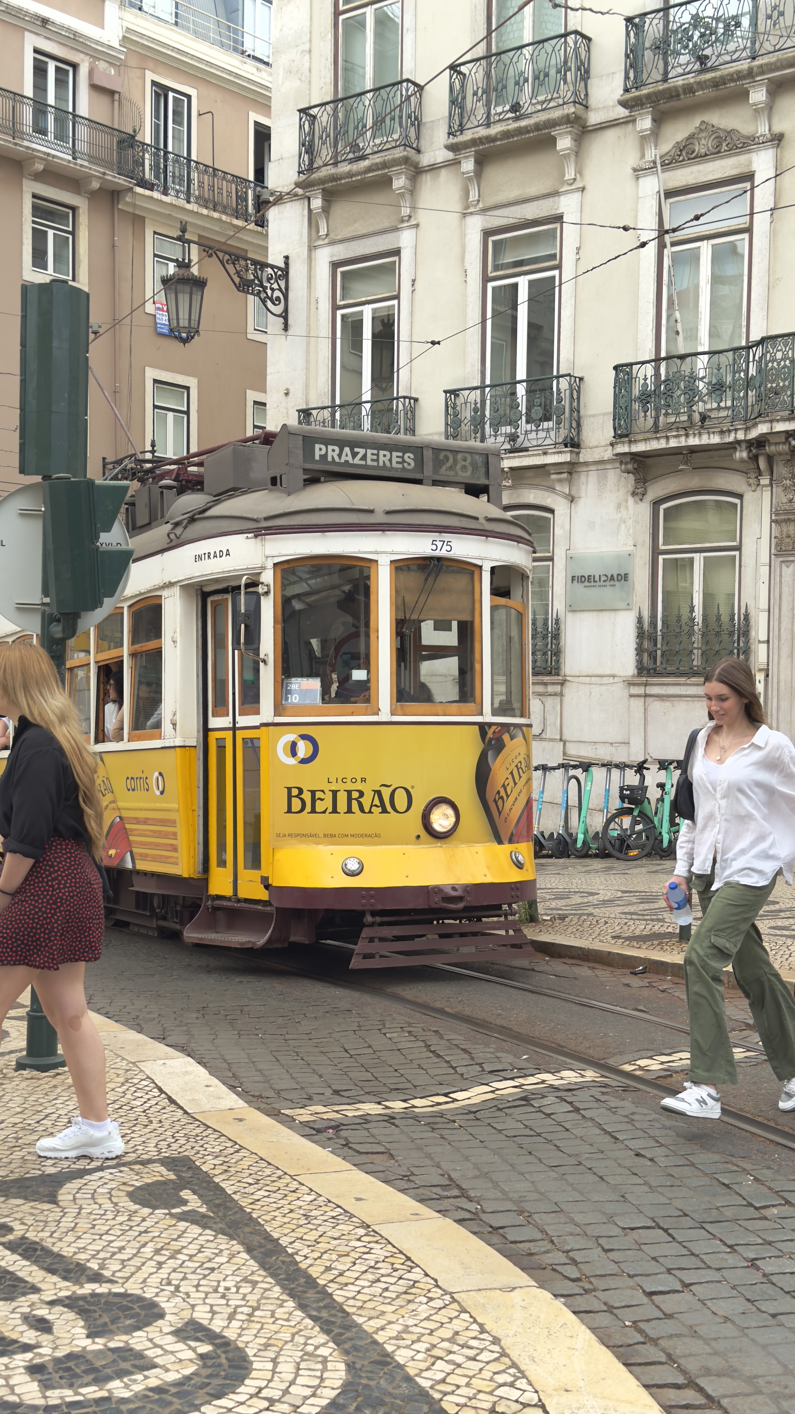 Португалия: путешествие на край света!