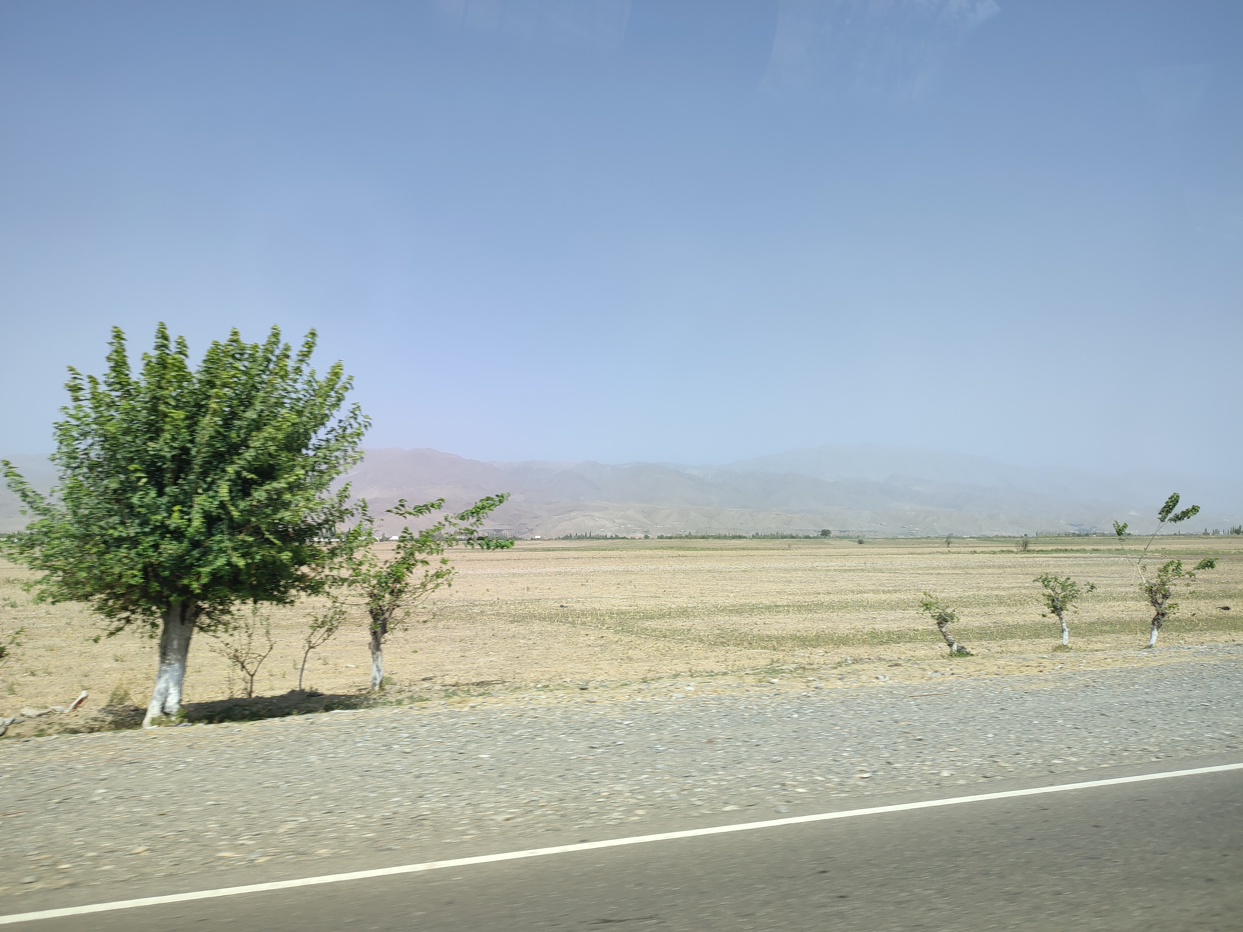 Фанские горы с восхождением на Замок 5020 м и Энергию 5132 м (4/31)