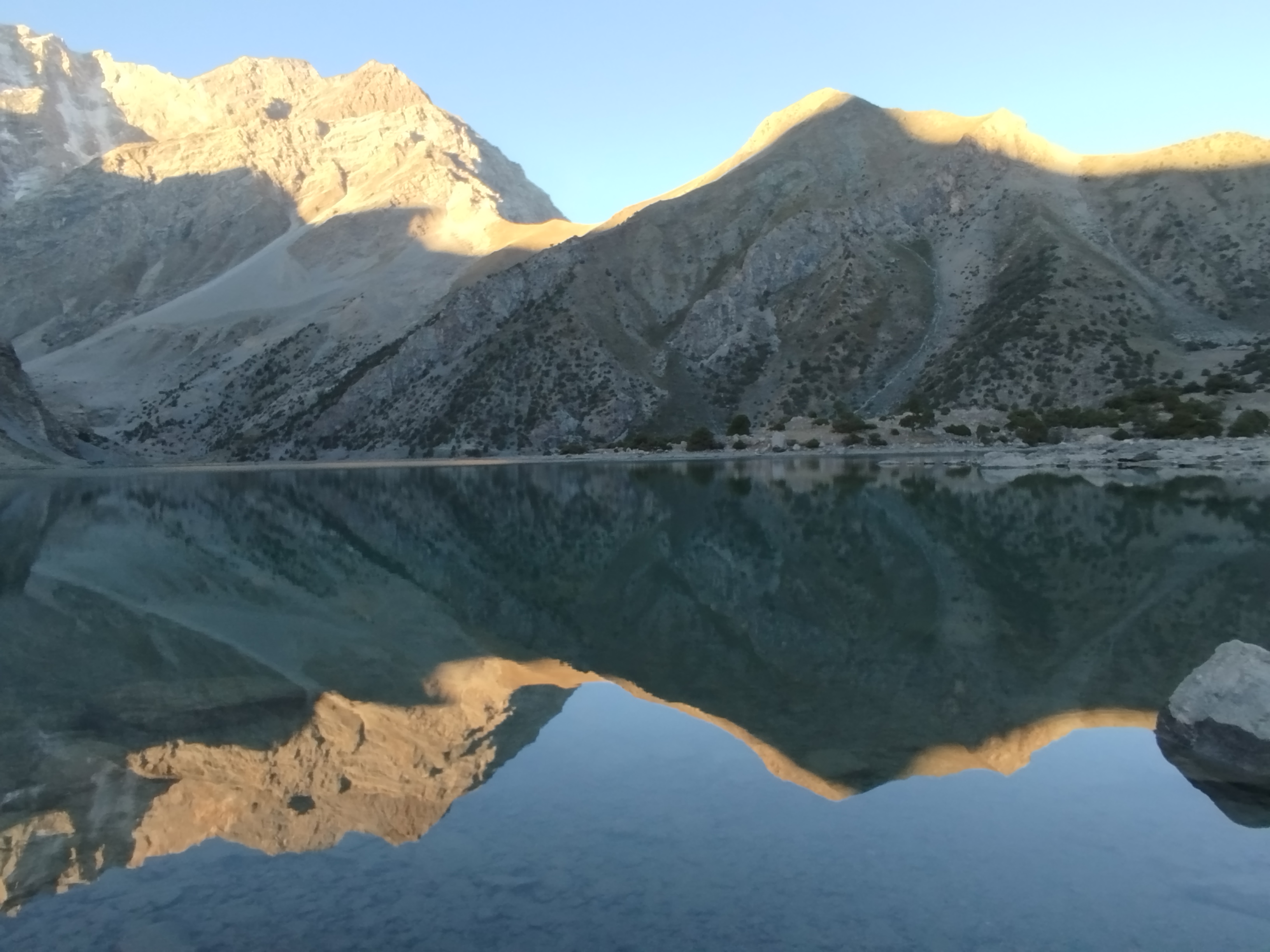 Фанские горы с восхождением на Замок 5020 м и Энергию 5132 м (7/31)