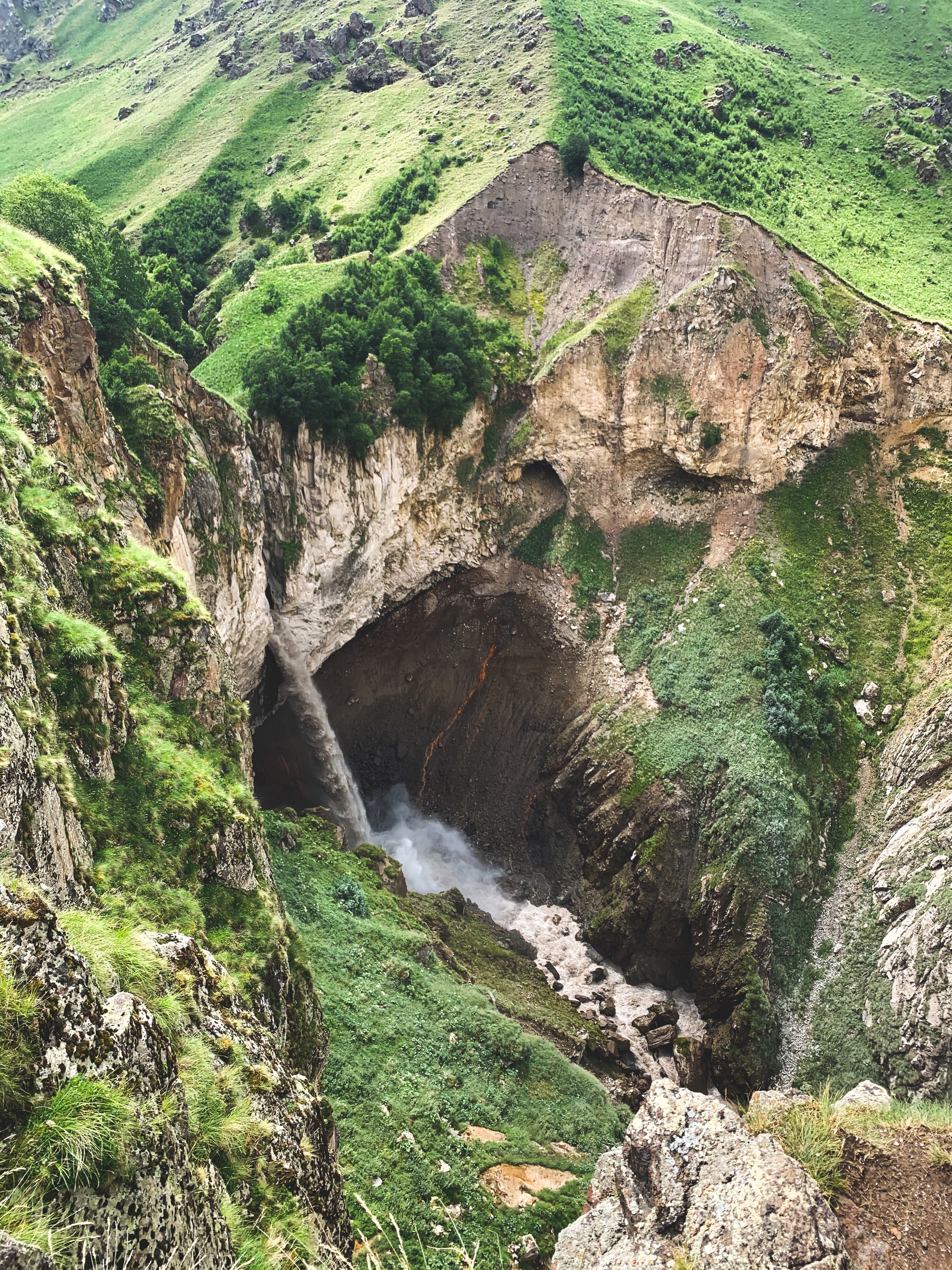 Джип-тур к сказочным водопадам в урочище Джилы-Су (8/13)
