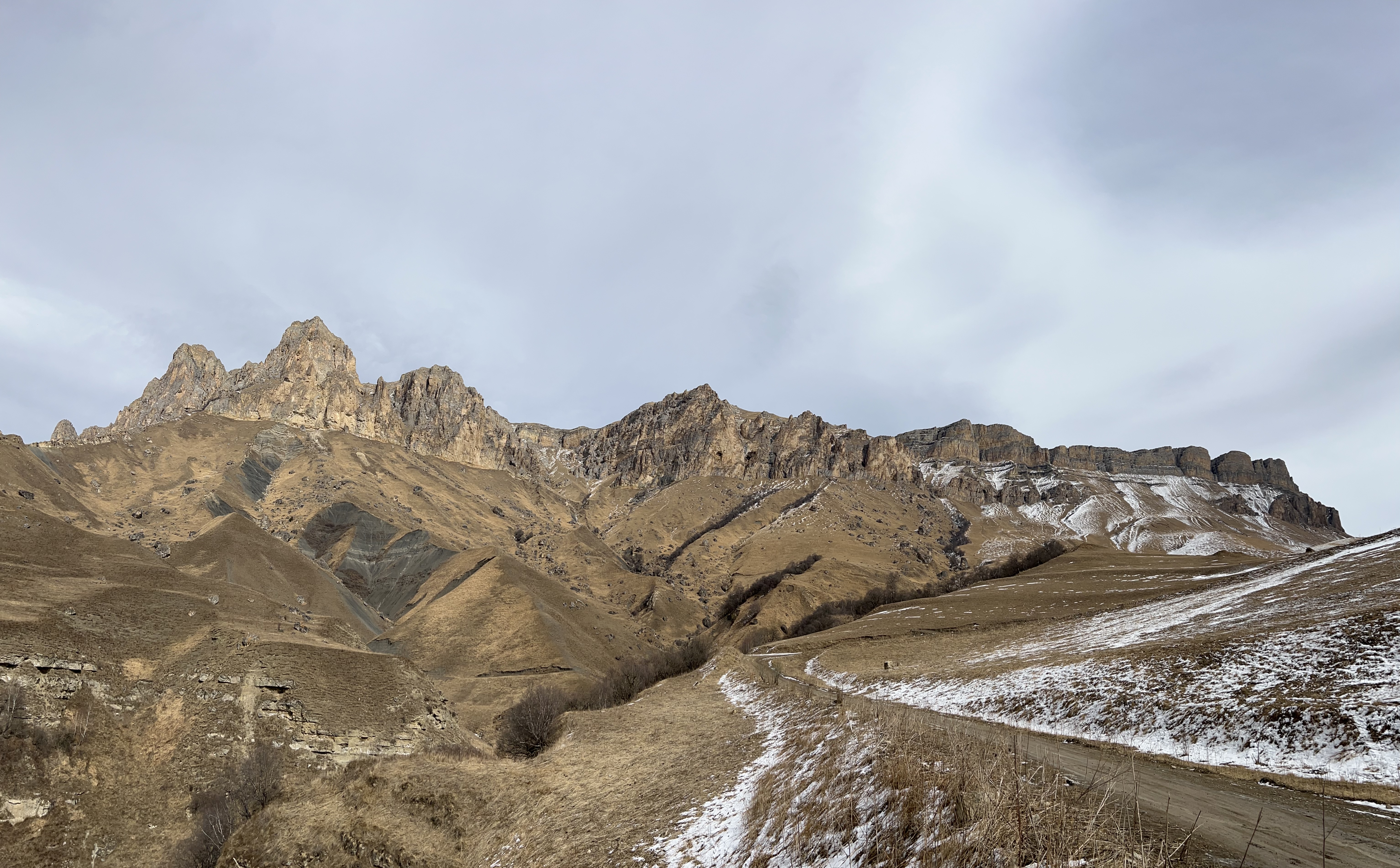 Озеро Гижгит, перевал Актопрак и Чегемские водопады (3/8)