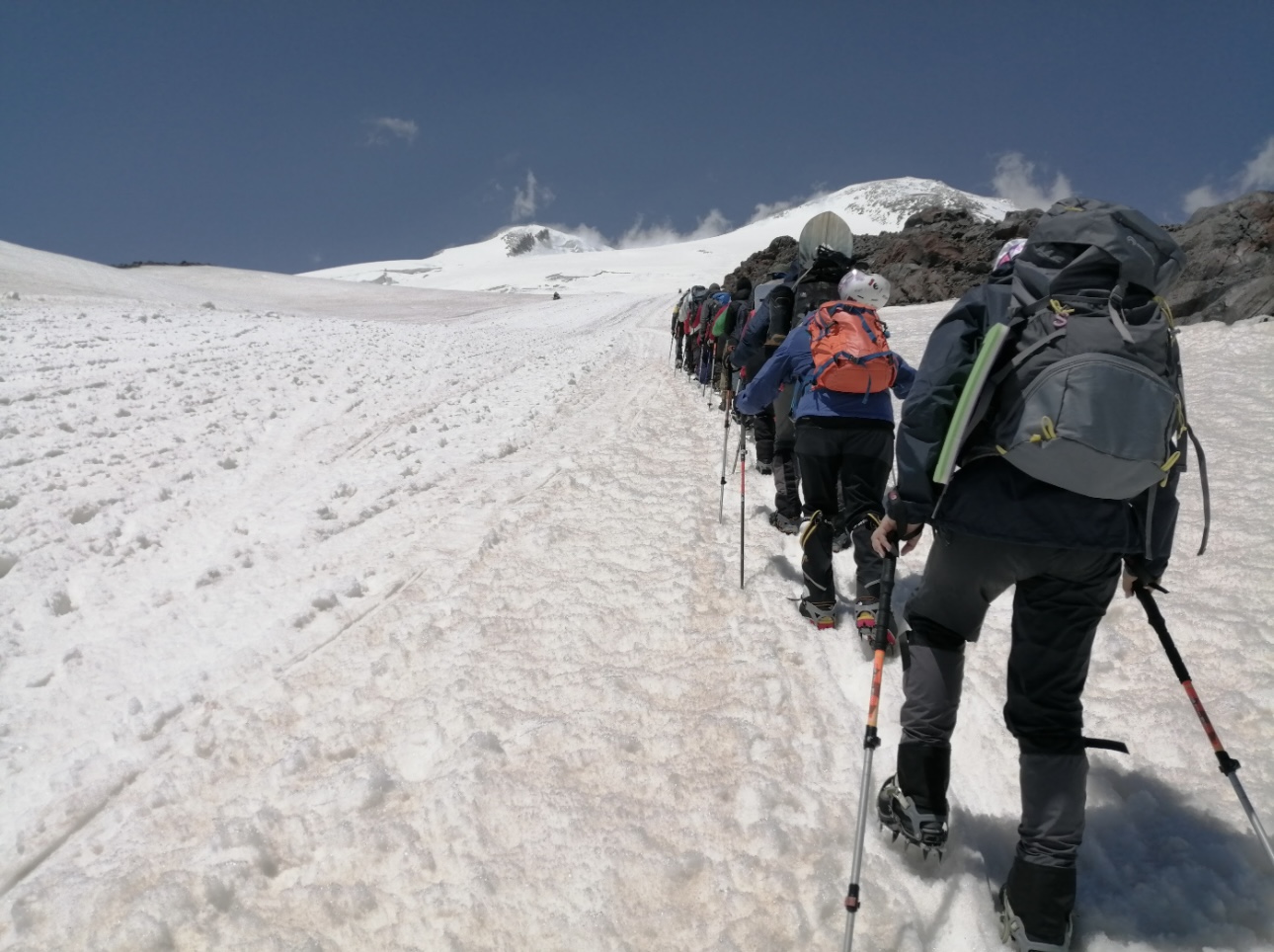Приэльбрусье налегке с проживанием в доме (10/27)