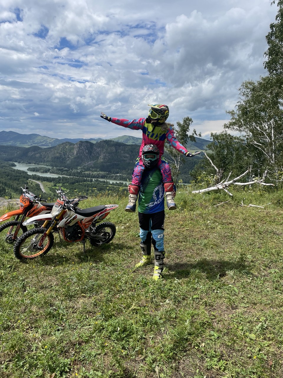 Эндуро тур на Алтай с обучением (2/28)