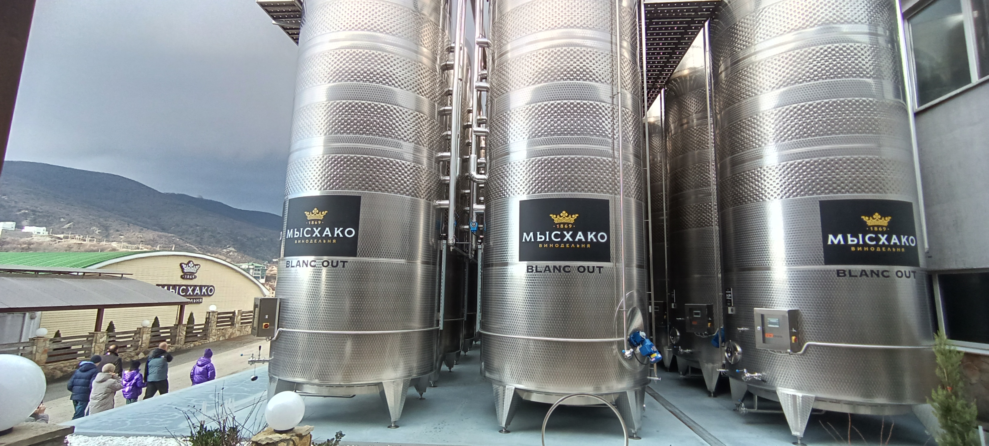 От старинных виноделен к современным (2/26)