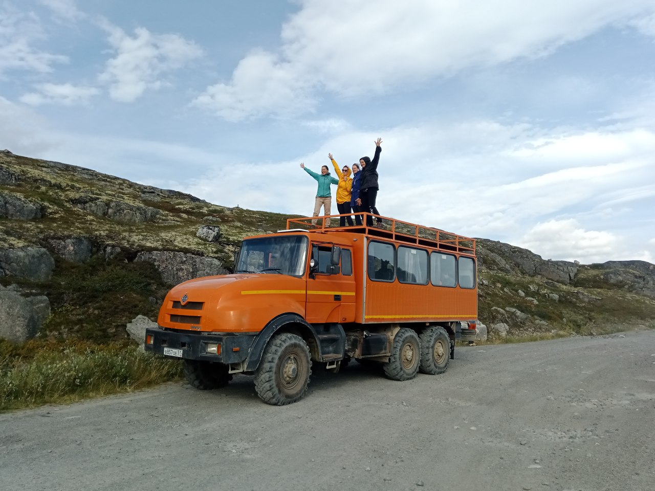 По  полуострову Рыбачий на внедорожном автобусе (18/39)