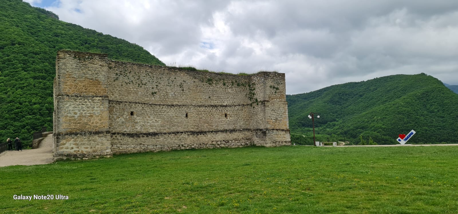 Хучни и экраноплан Лунь (3/16)