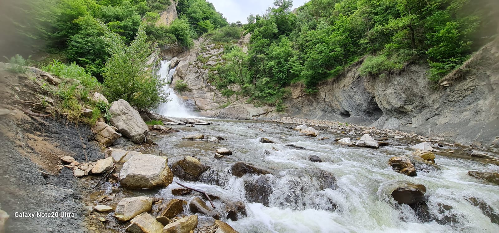 Хучни и экраноплан Лунь