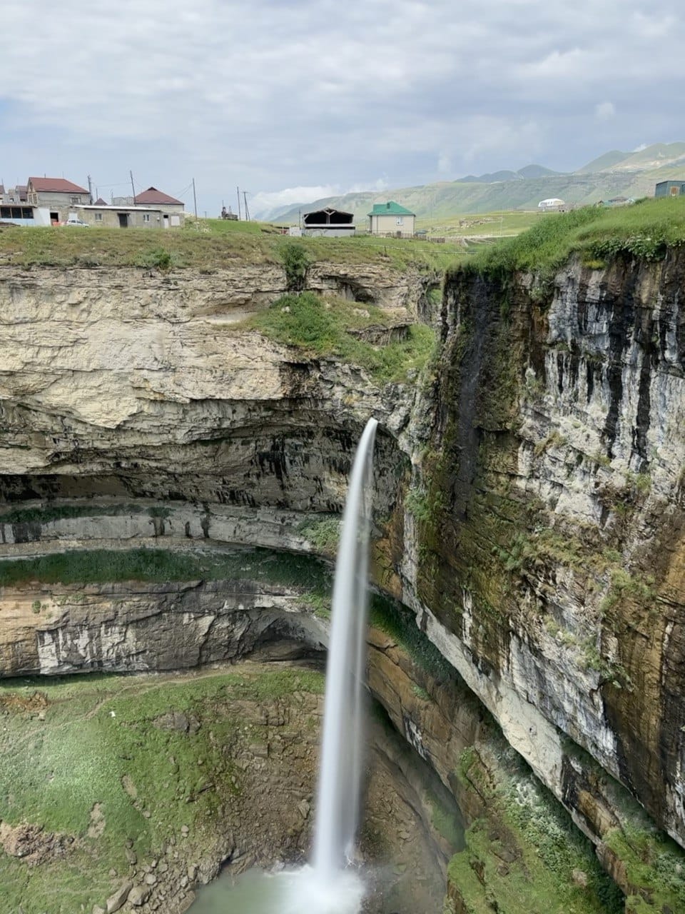 Хунзах и водопад Тобот, Плато Матлас и ущелье Каменная чаша