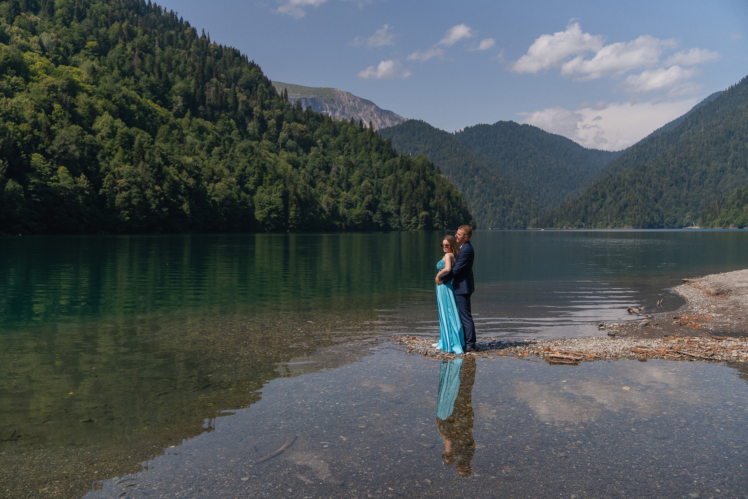 Фототур на озеро Рица (цена за 1-2 чел.)