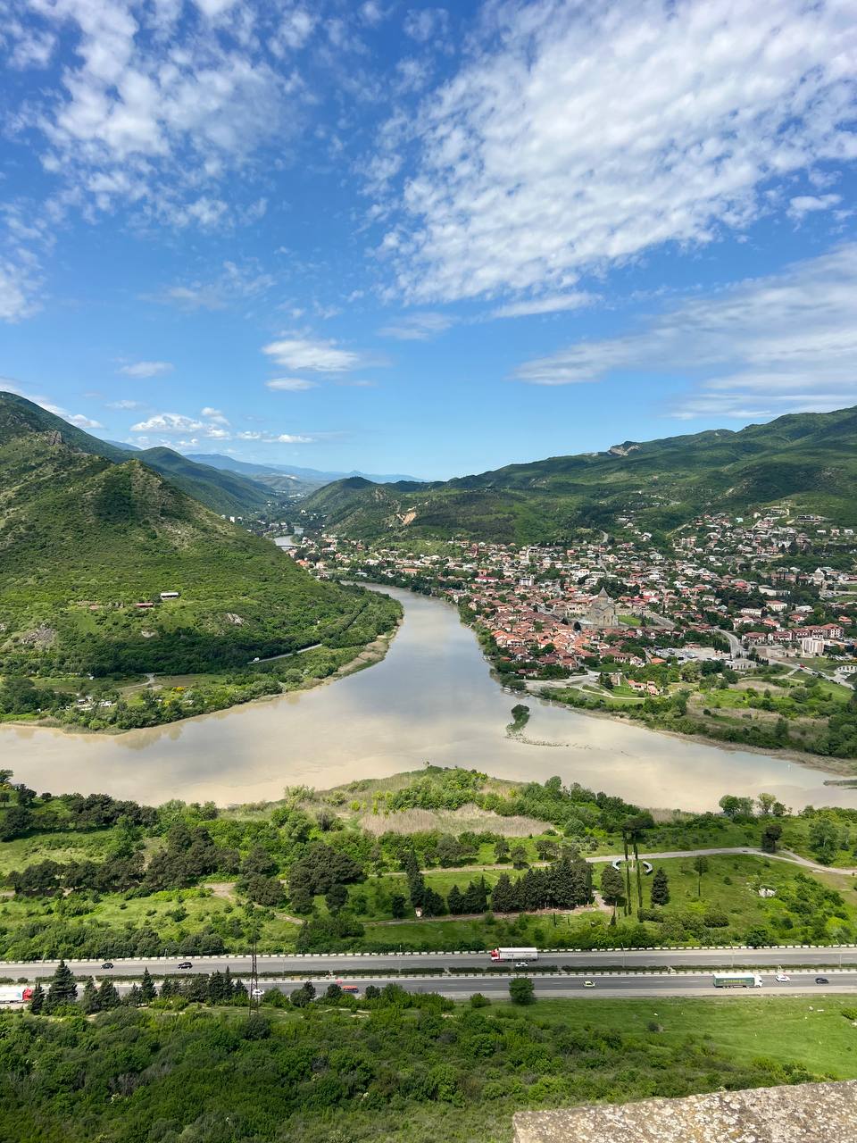 Грузия - веселый молодежный и комфортный тур (винодельни, мастер-класс, горы и море) (31/151)