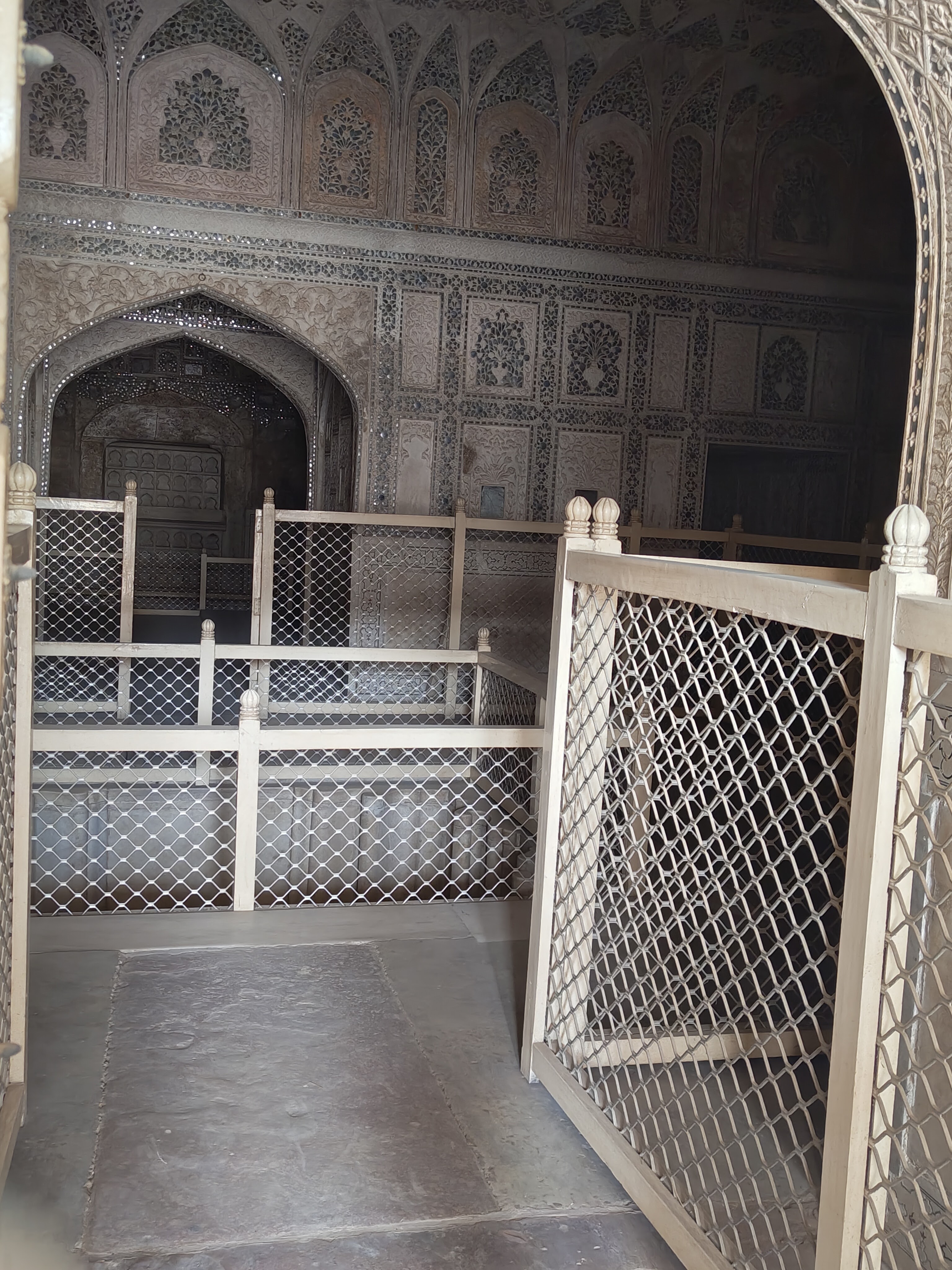 Индийская сказка: от аэропорта Дели до стен Тадж-Махала и форта Агра (13/15)