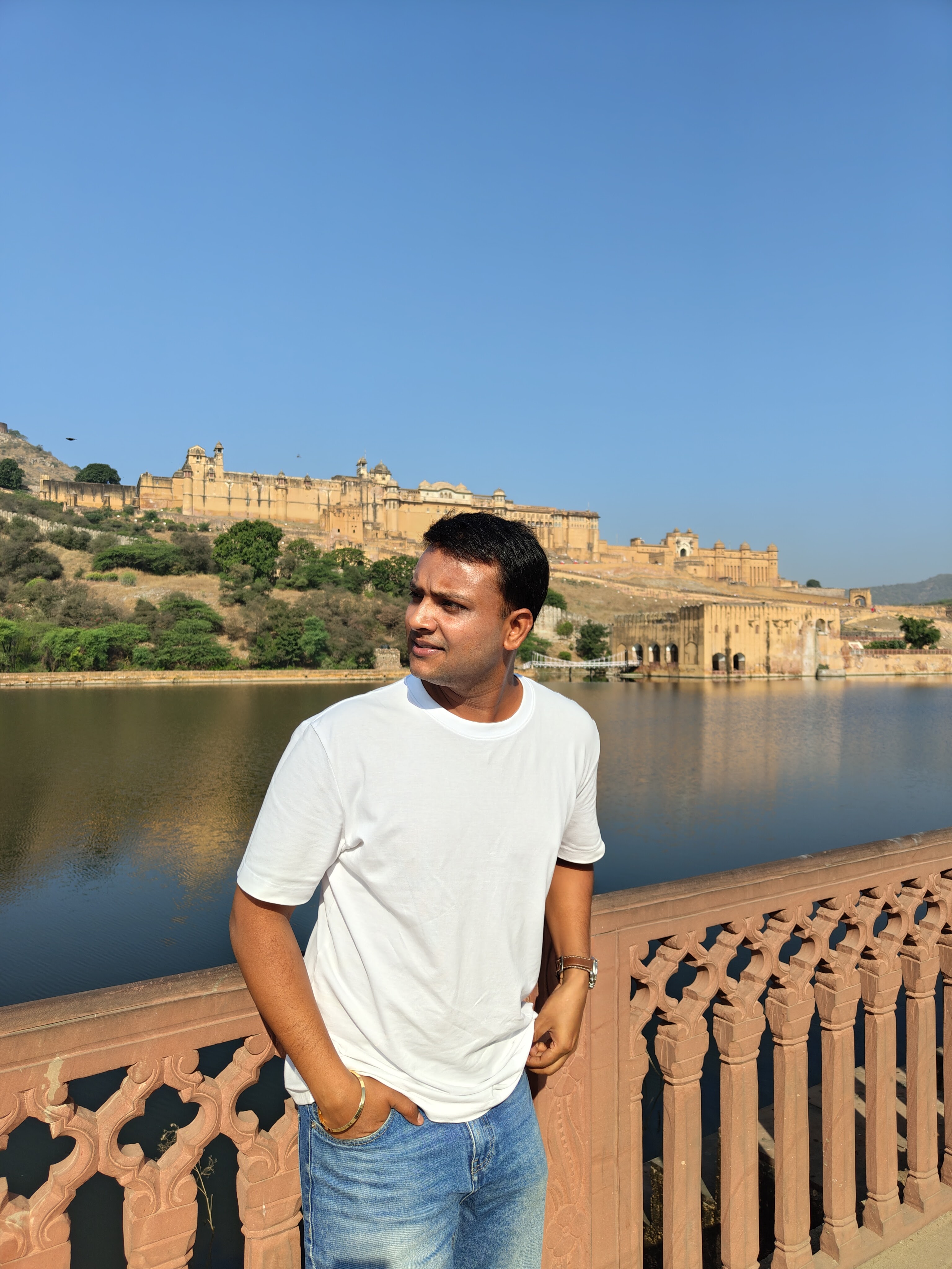 Розовая Магия Джайпура: Откройте Тайны Восточного Чуда!