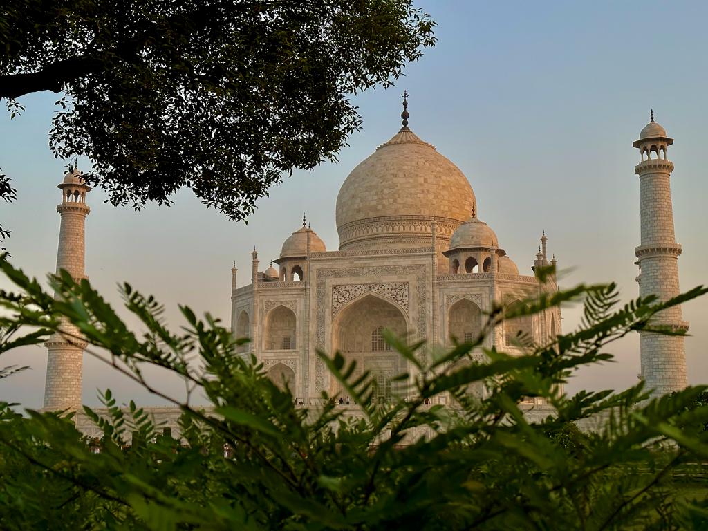 Тайны Агры: Путешествие сквозь века к Тадж-Махалу и Фатехпур-Сикри (7/8)