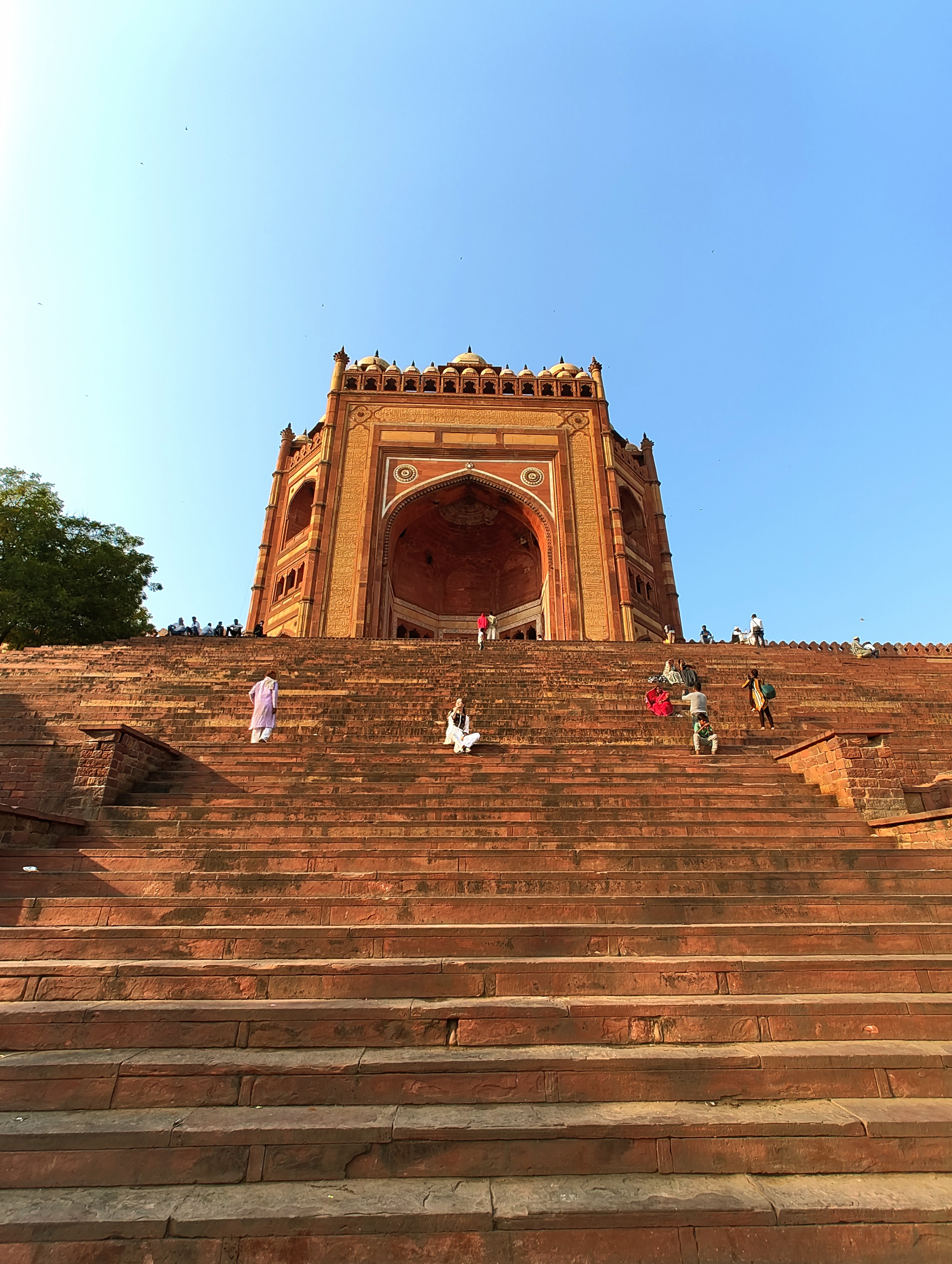 Тайны Агры: Путешествие сквозь века к Тадж-Махалу и Фатехпур-Сикри (6/8)