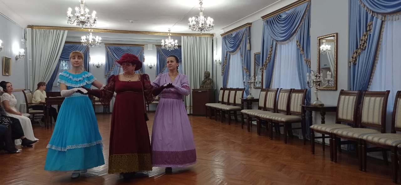 Старица - пещеры, Хаски парк и  Рождественский бал в усадьбе (24/34)