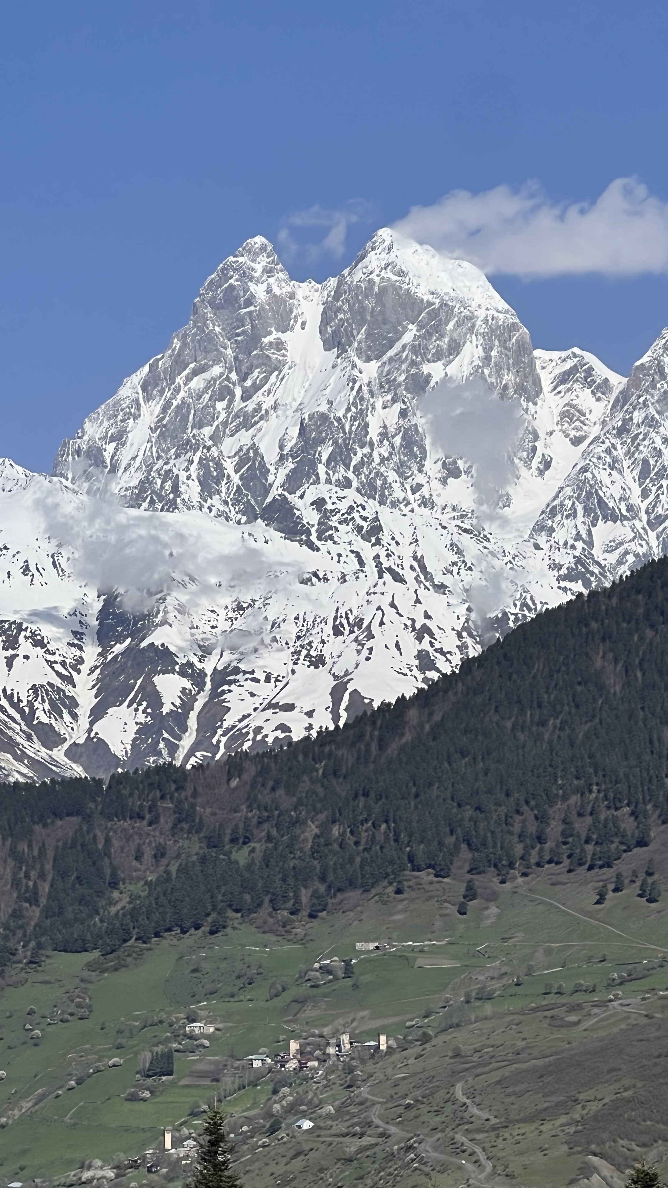 Рача и Сванети- два самых живописных региона Грузии в одном туре. (12/52)