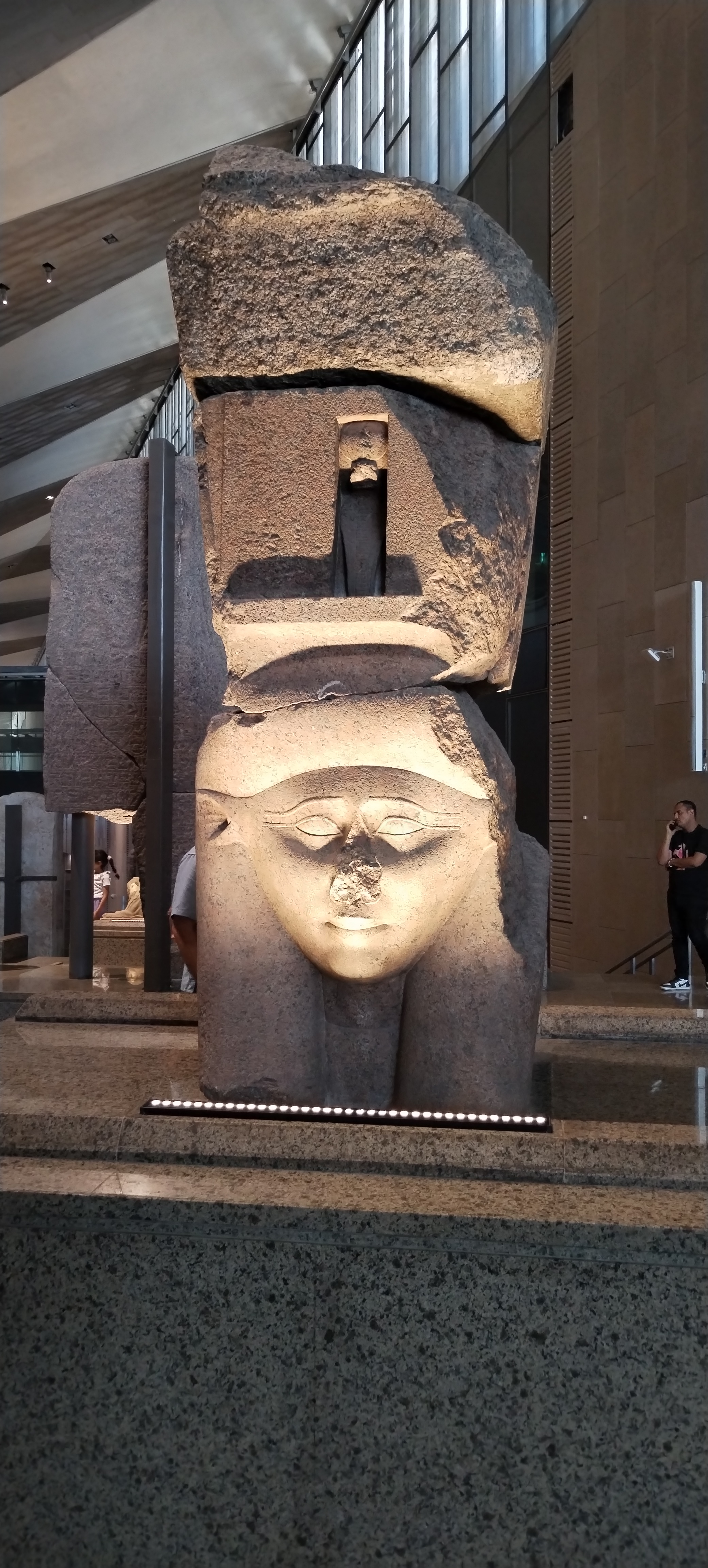 Большой Египтский музей и пирамиды за один день (11/24)