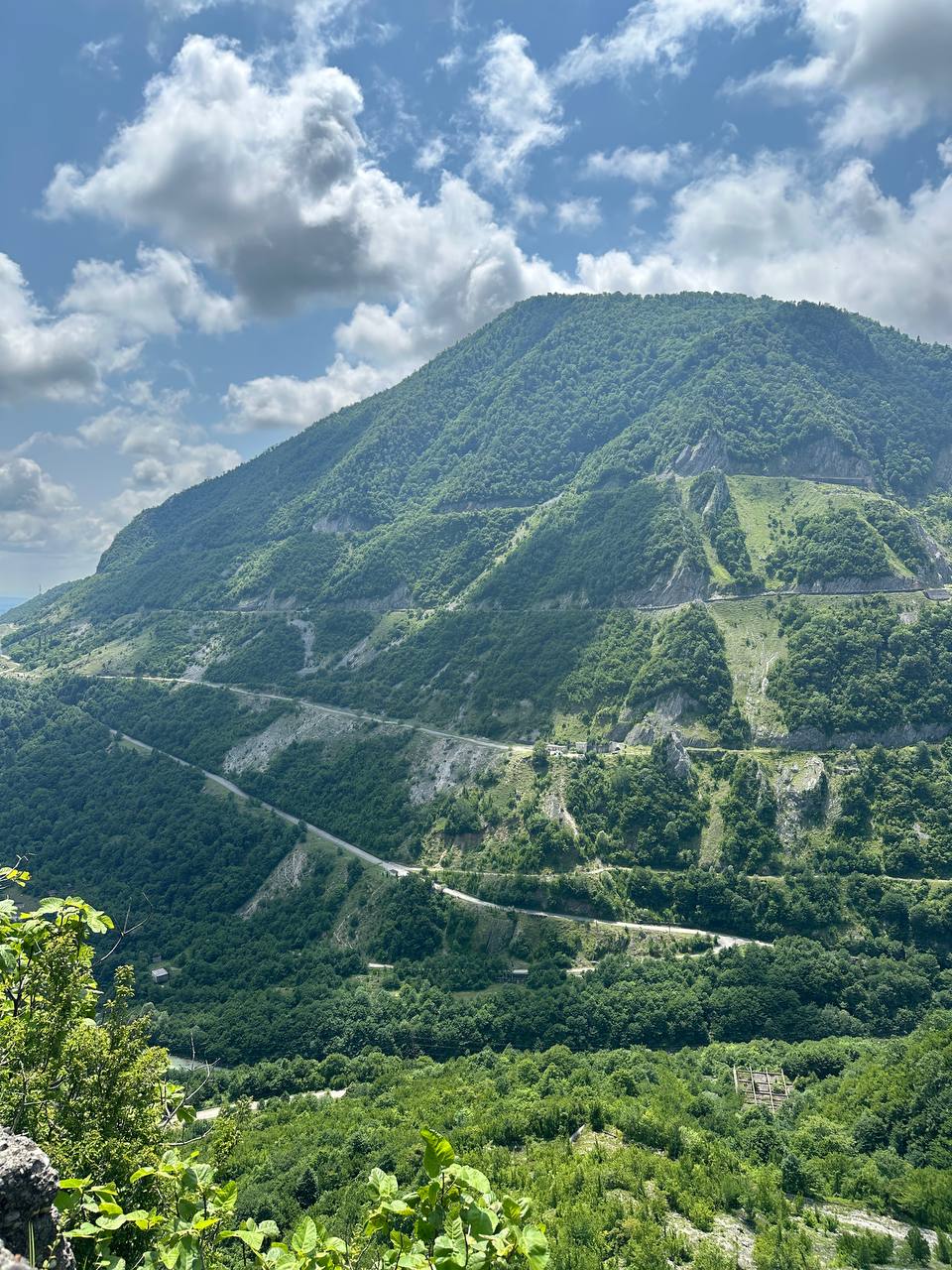 Тур в горы Грузии. Горная Сванетия. Снежные вершины, водопады, каньоны, пещеры (36/69)