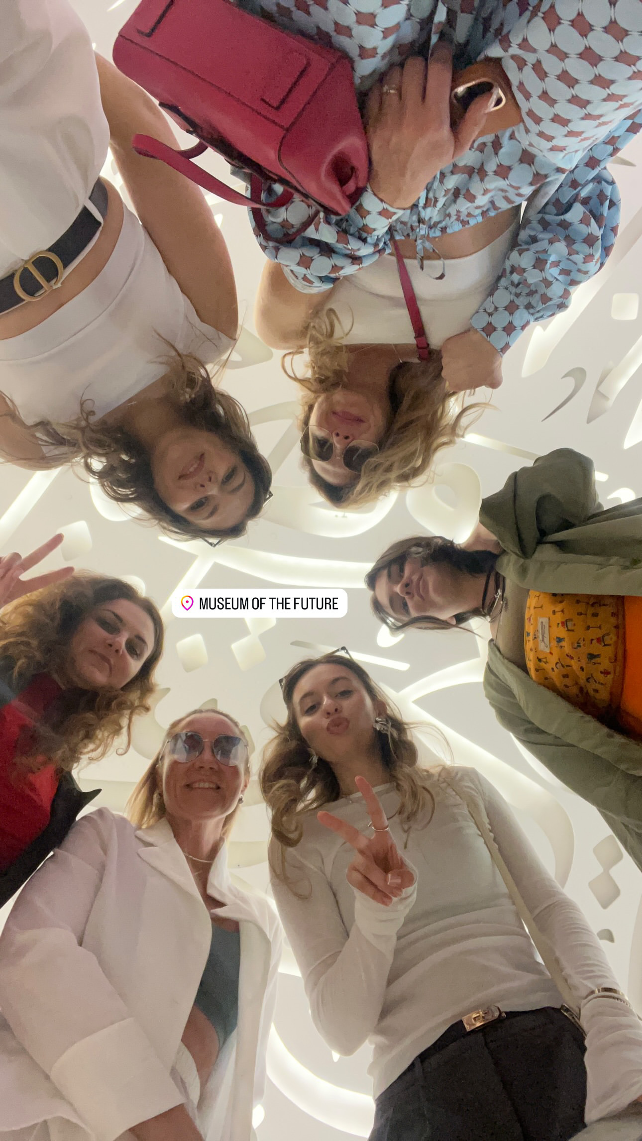 Красивый Девичник В Дубае (16/71)