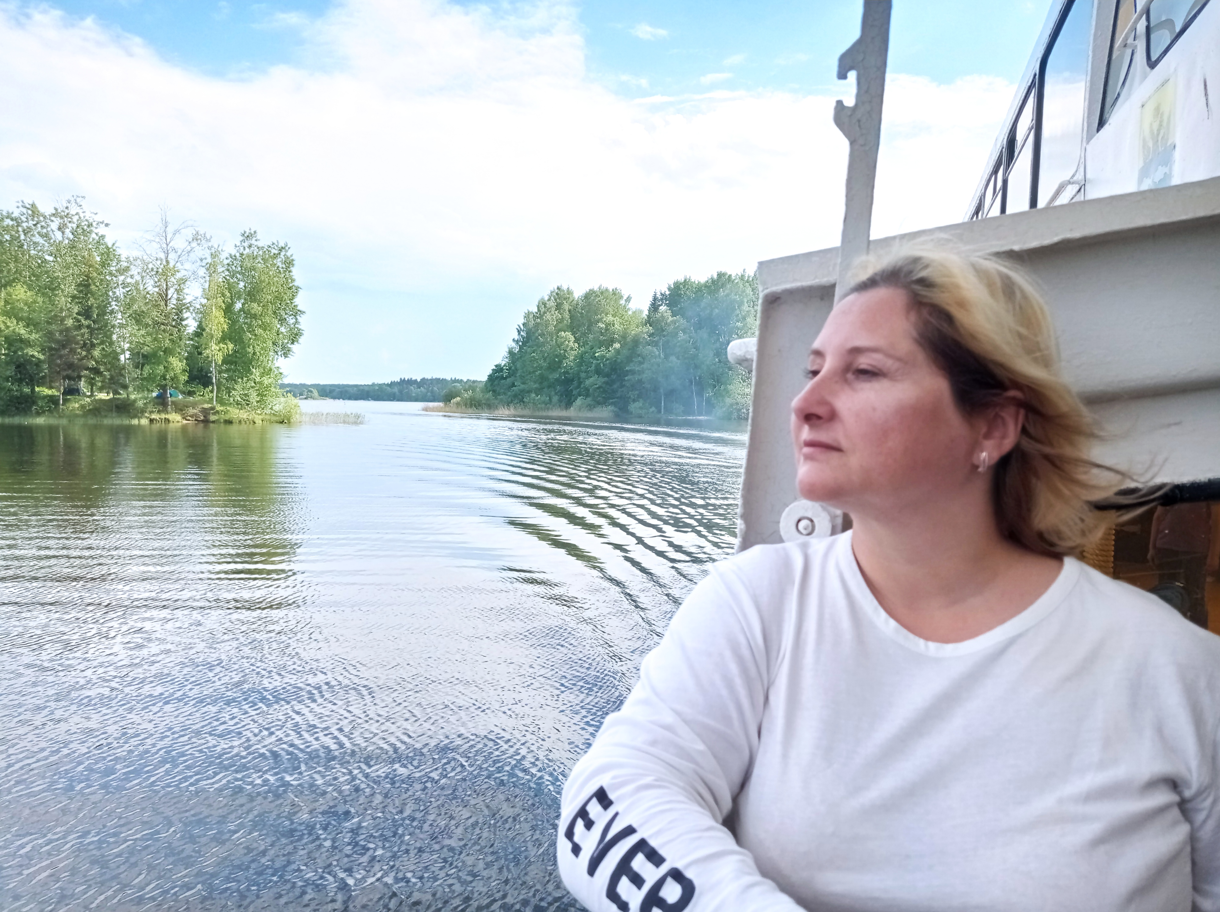 Тур на Селигер с круизом  и Нилова Пустынь (9/30)