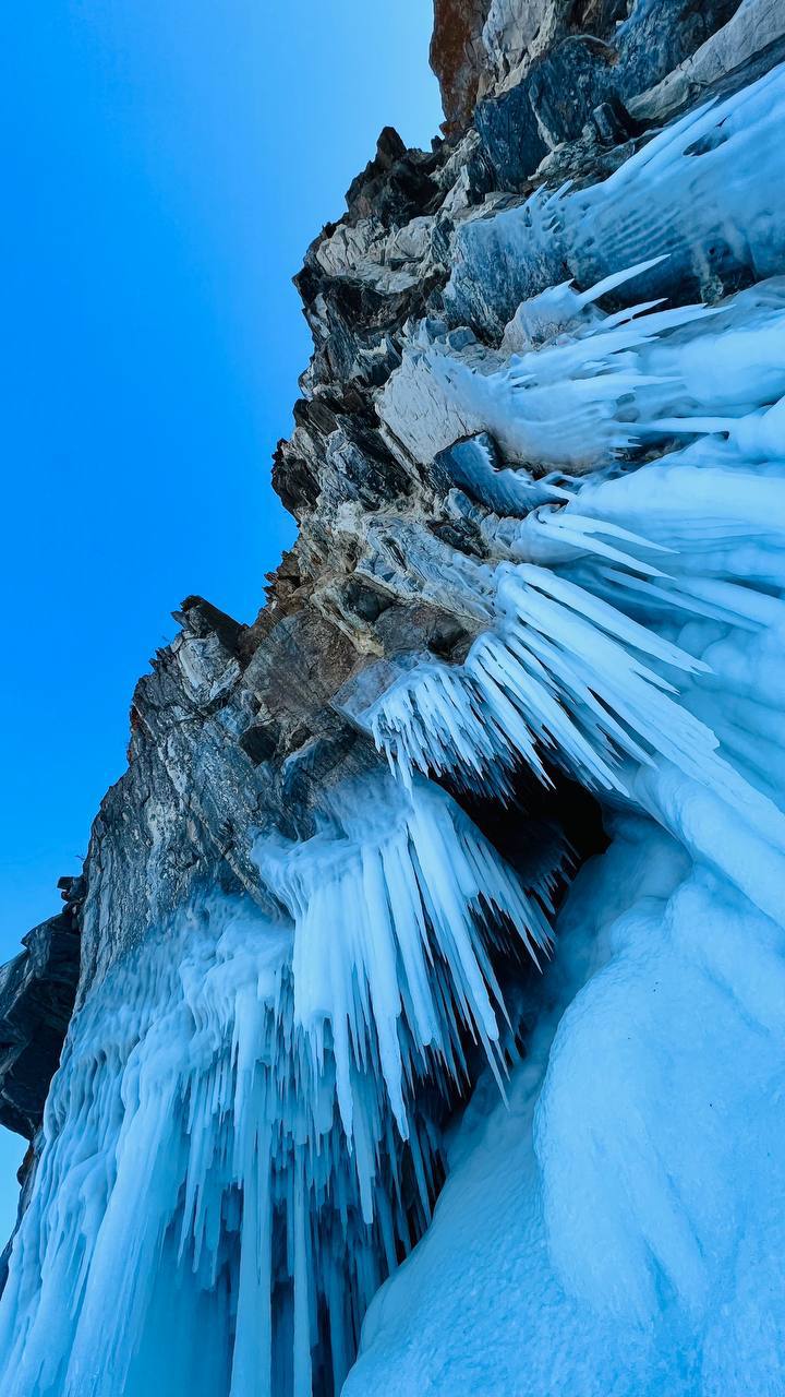 Magic Ice. Волшебный лёд Байкала (1/15)