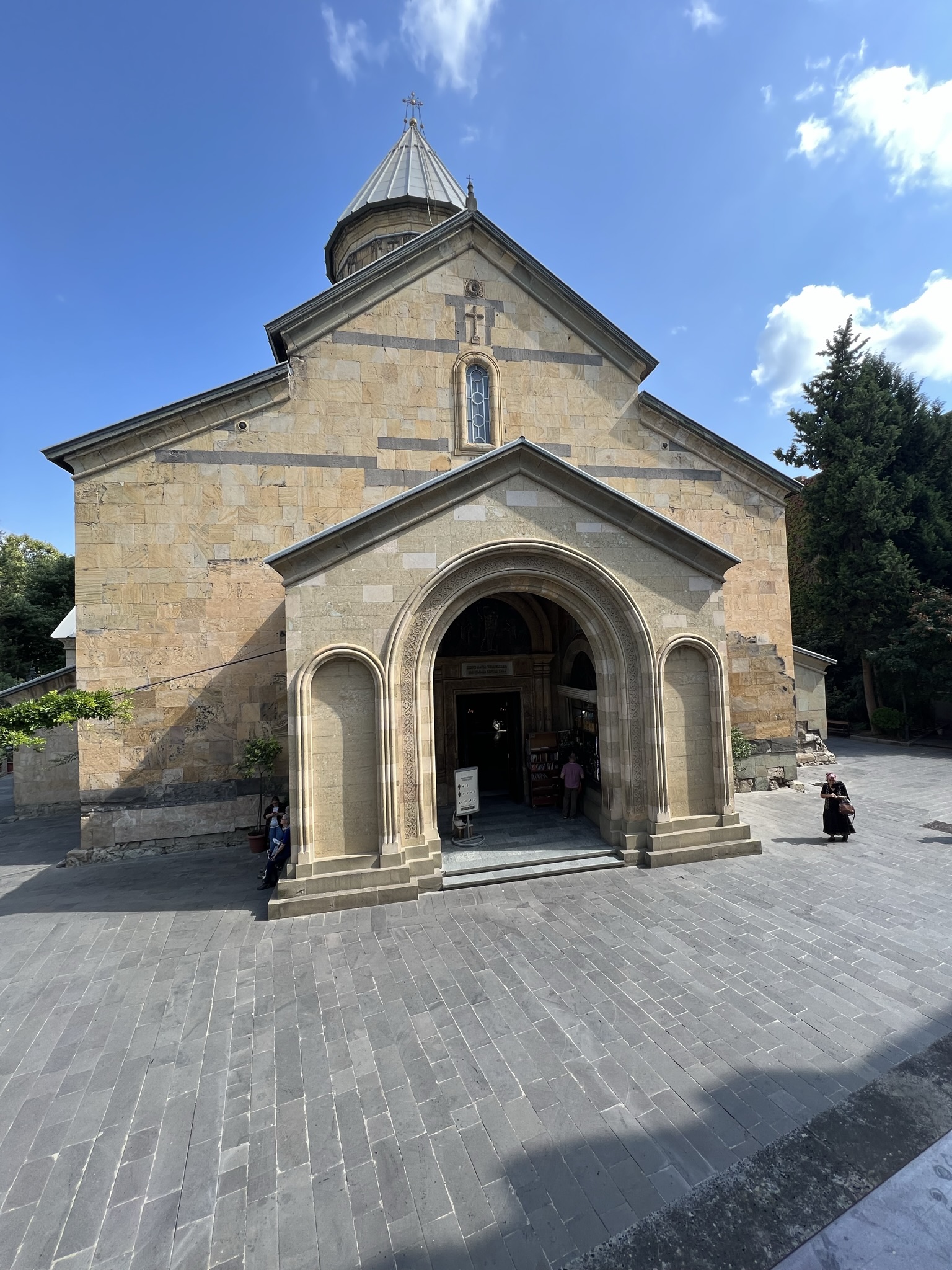 Две столицы в одном туре: Контрастный Тбилиси и древний Мцхета - групповая экскурсия