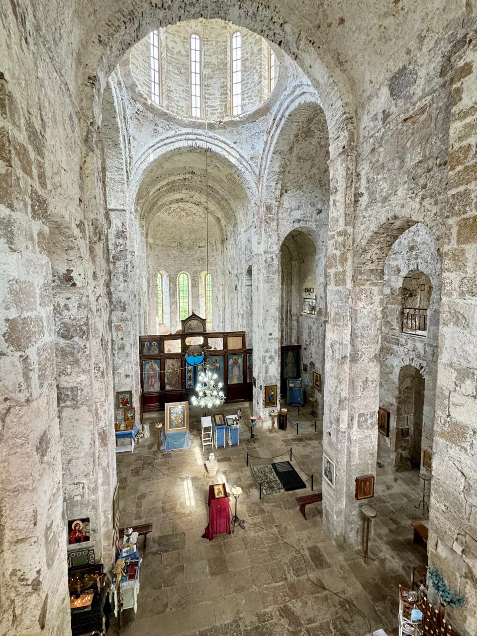 Гортензии и водопады Восточной Абхазии (13/14)