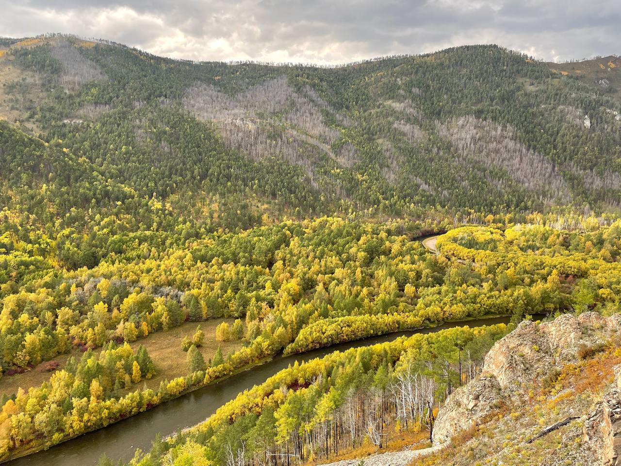 Большое Голоустное и величие Байкала (2/46)