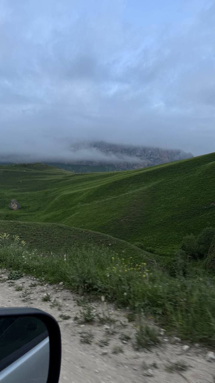 Wow! Тур по Кчр и Кбр. Кому реки по колено и горы по плечу! (10/62)