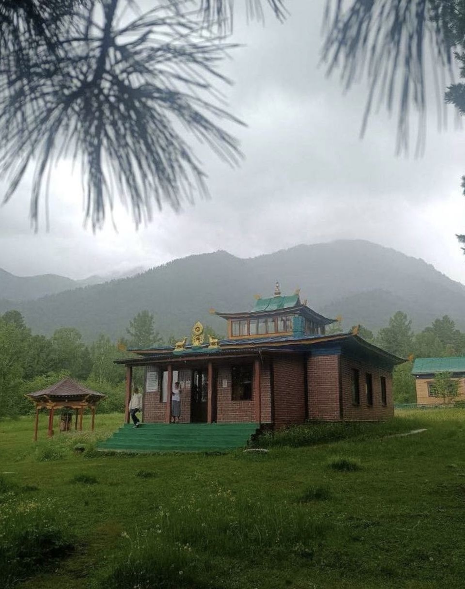 Бурятия, Аршан — дацаны, вулканы и термальные источники (5/44)