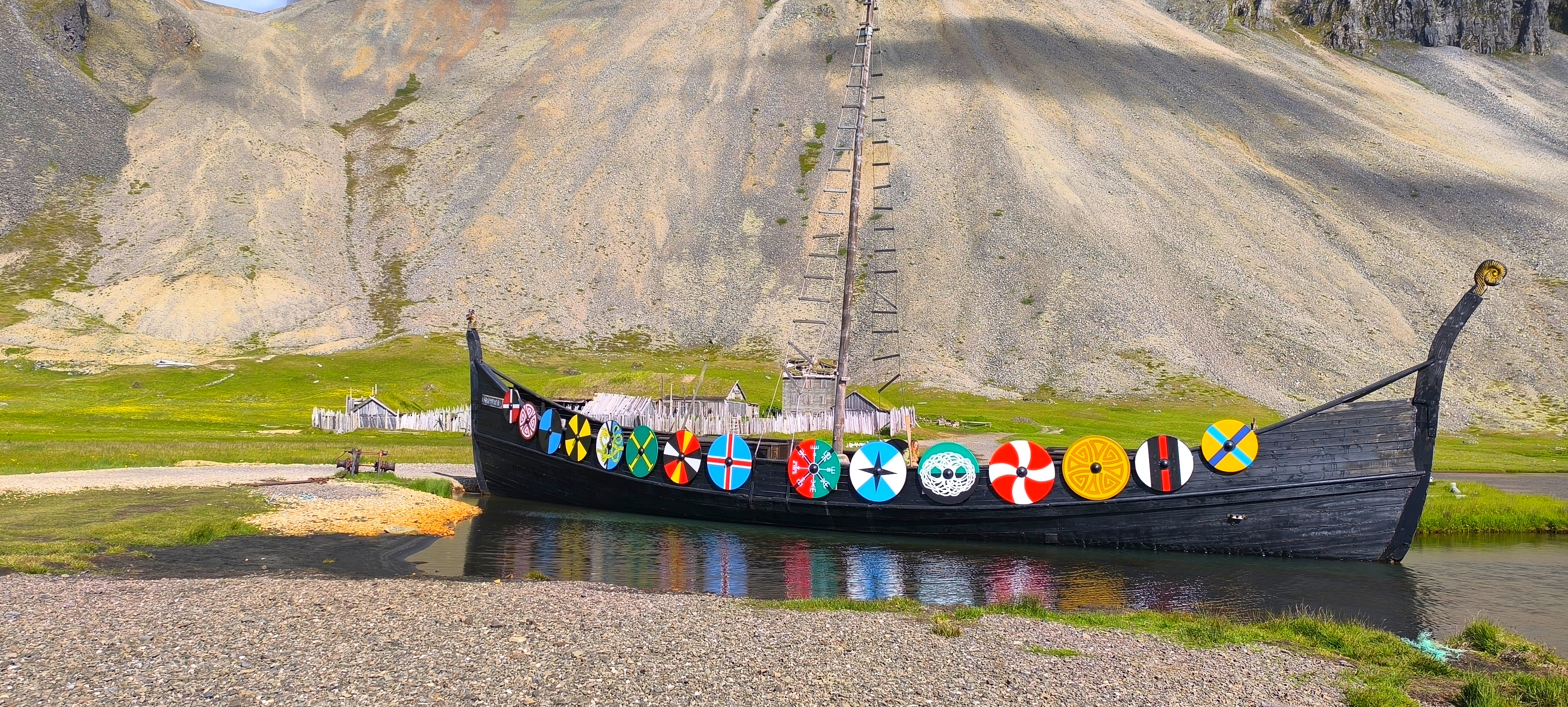 Исландия - вояж в страну огня и льда + киты (25/64)