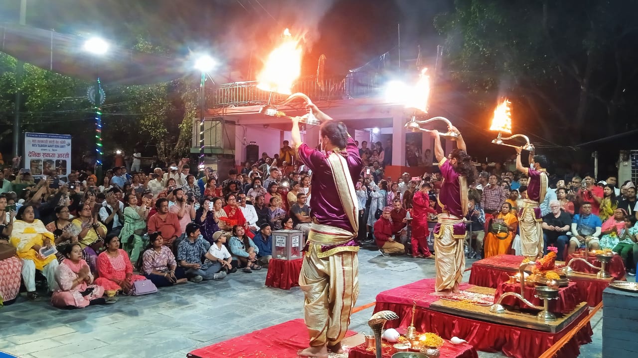 Удивительный Непал:   красота, трек, сафари, церемонии... (14/15)