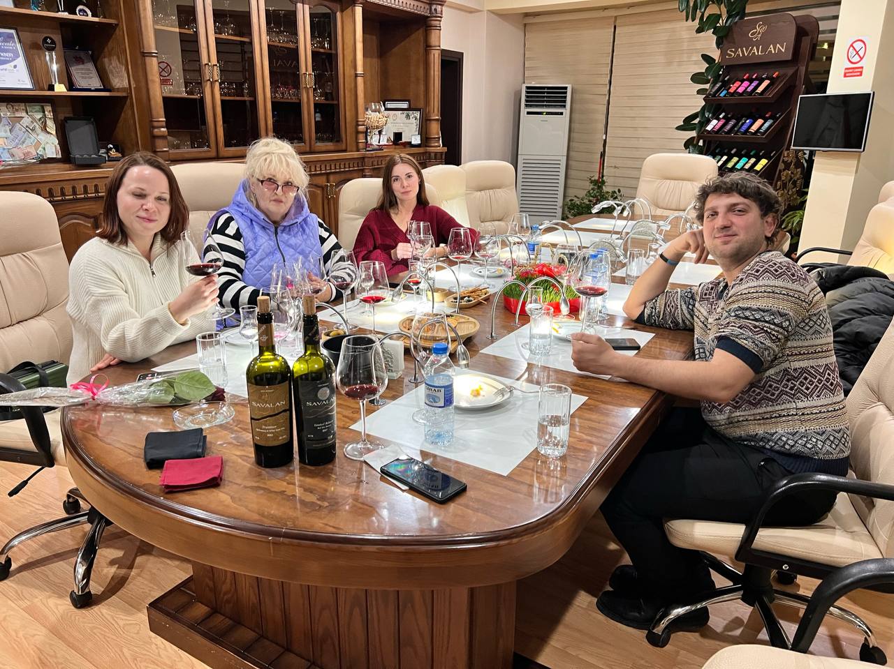 Азербайджан  Восточная сказка и вино (5/21)