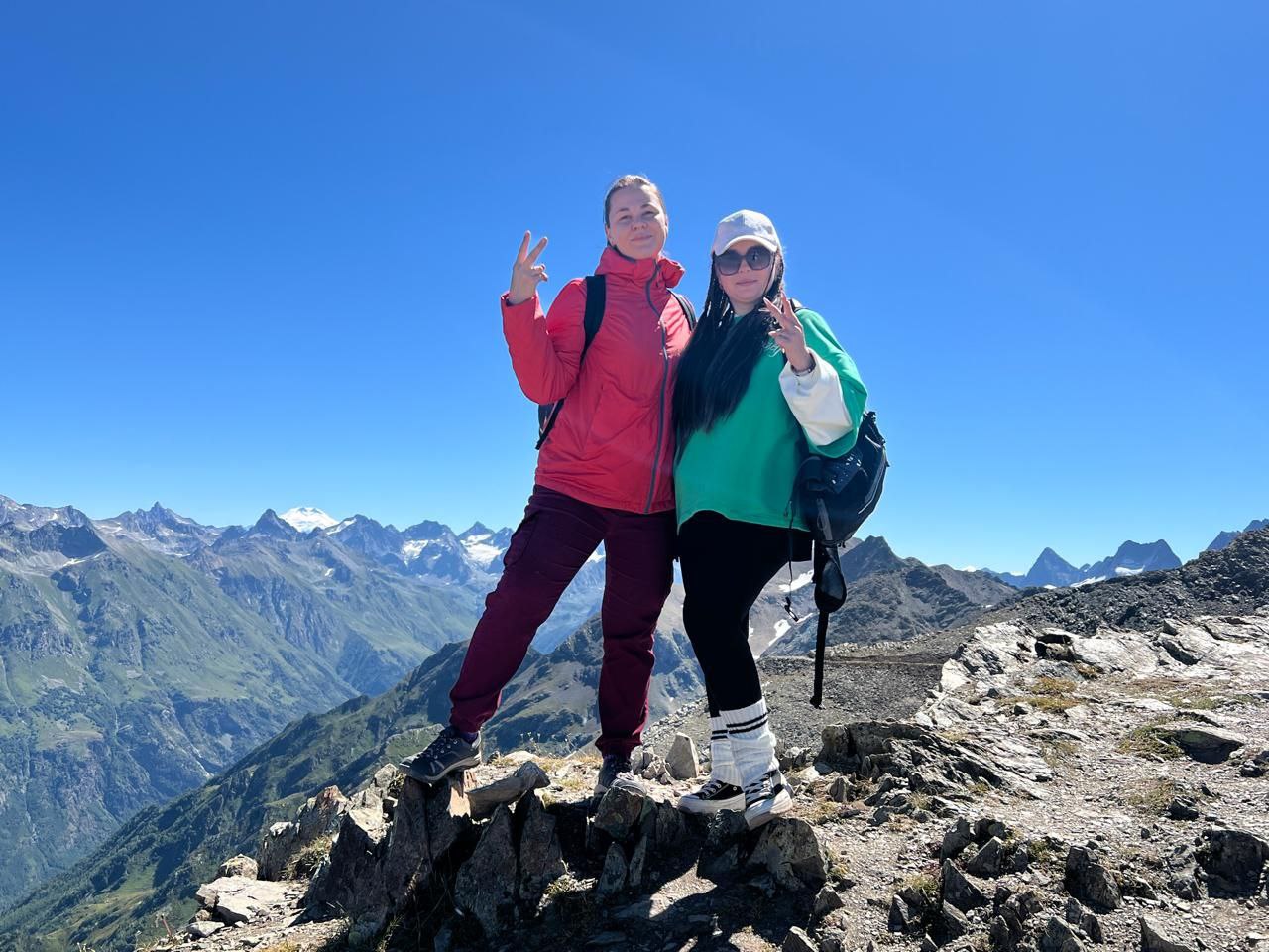 Красивый Домбай для влюблённых в горы