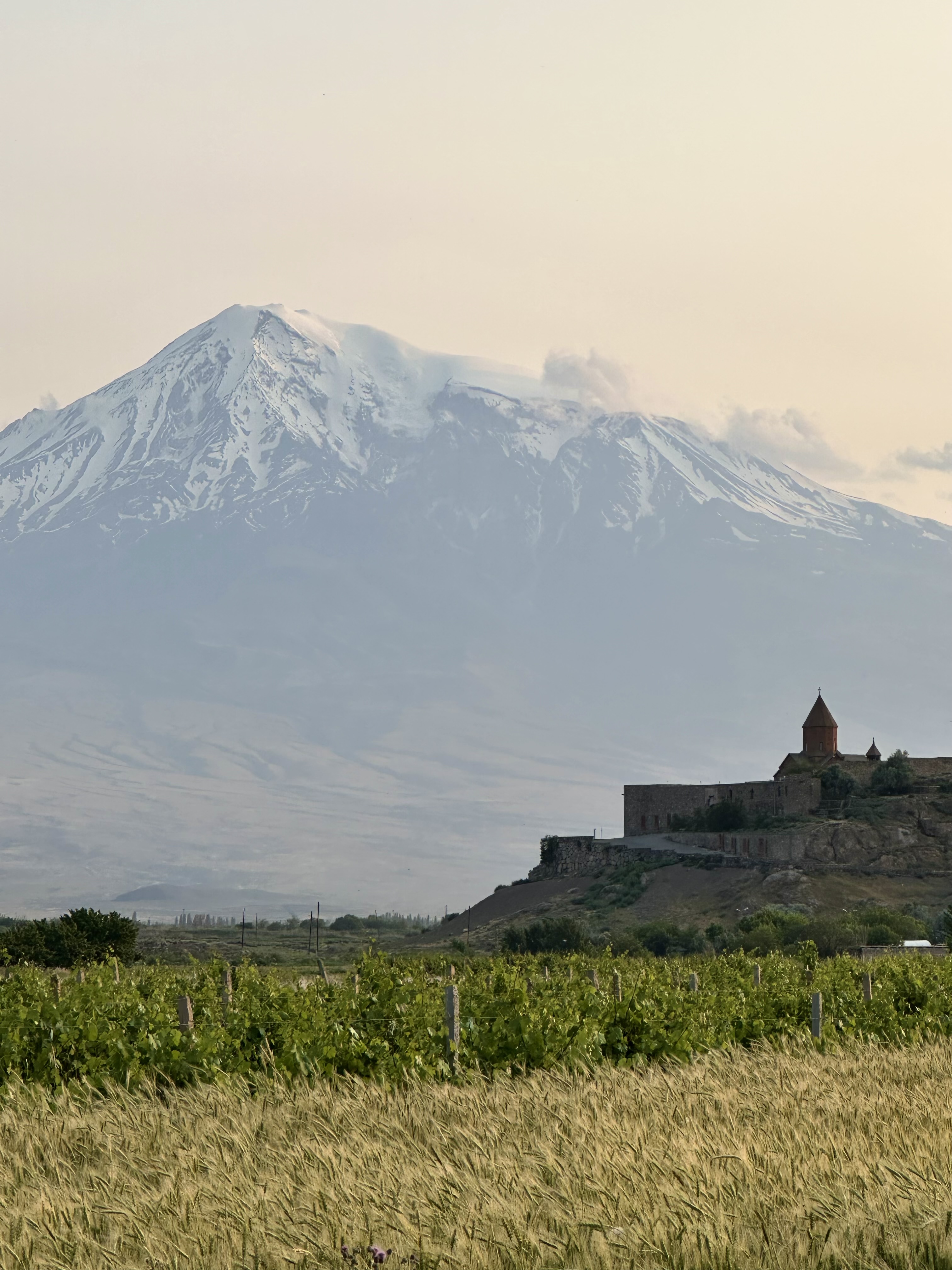 Армения за 6 дней. Храмы, горы и вино (3/19)