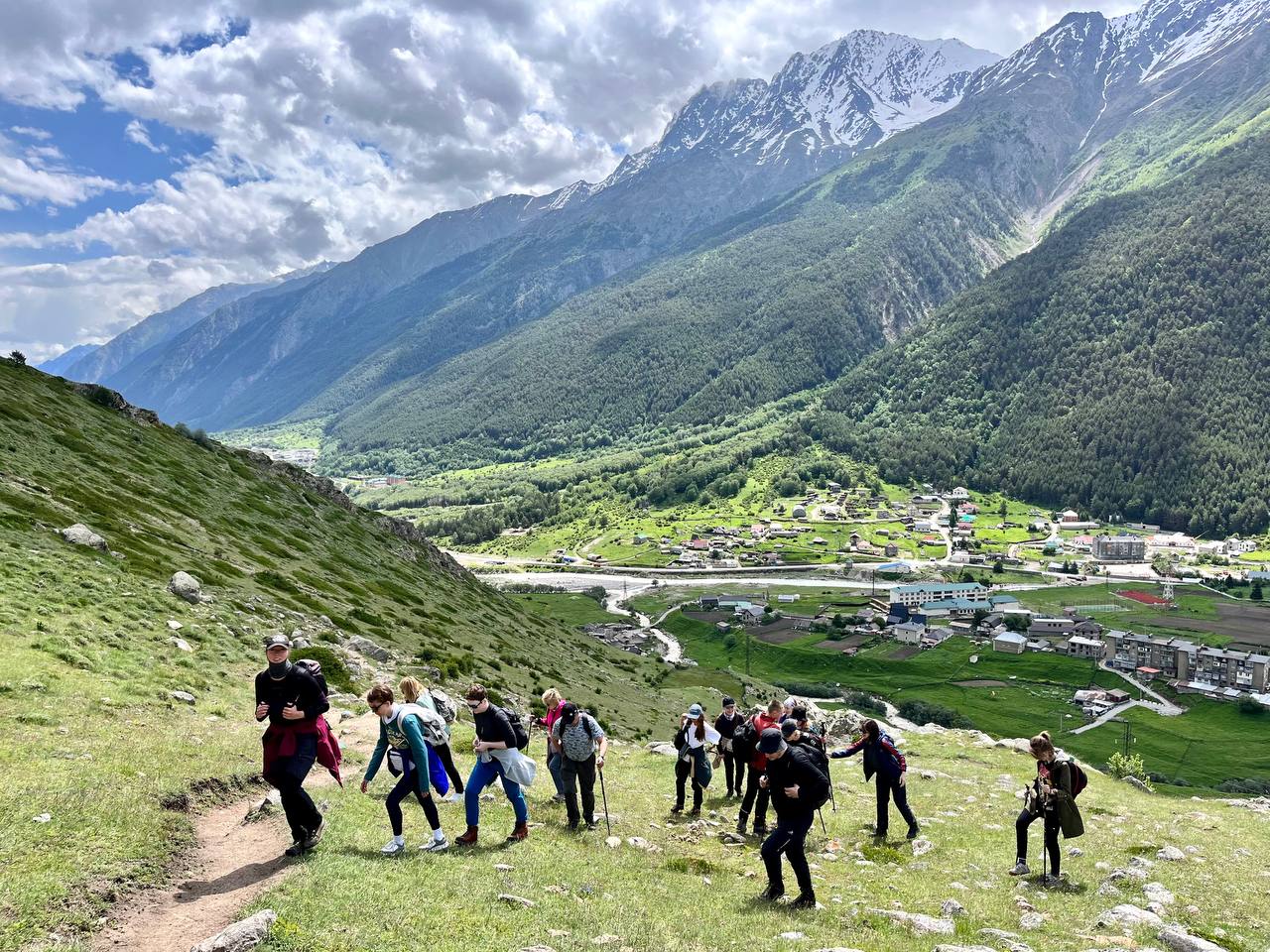 Комфортный тур в Приэльбрусье (2/28)