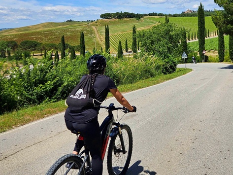 Групповой велотур Toscana Deluxe - Премиальный отдых в Италии (71/131)