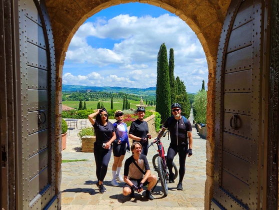 Групповой велотур Toscana Deluxe - Премиальный отдых в Италии (72/131)