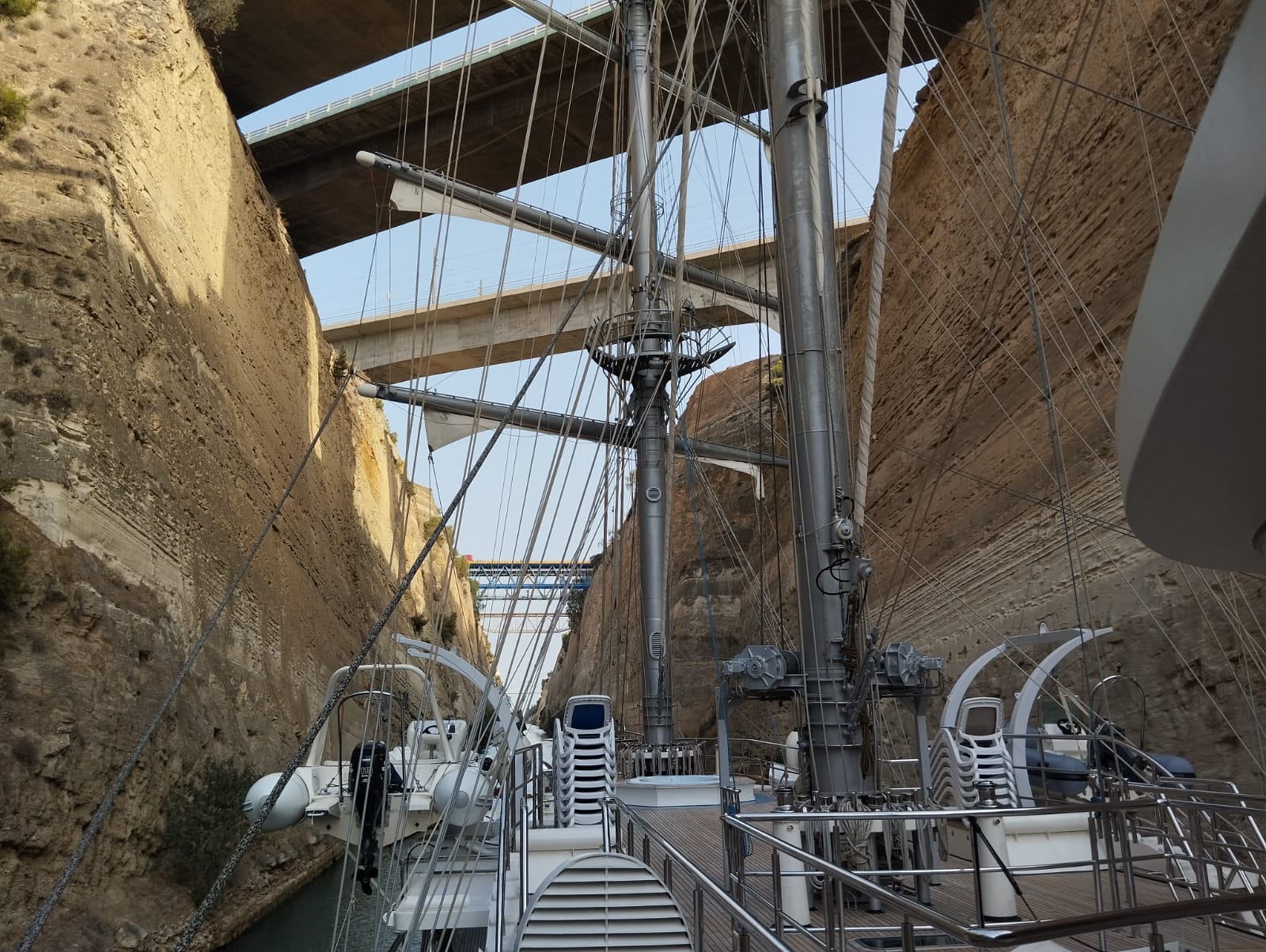 Велотур по островам Греции на паруснике. Афины-Корфу (23/32)